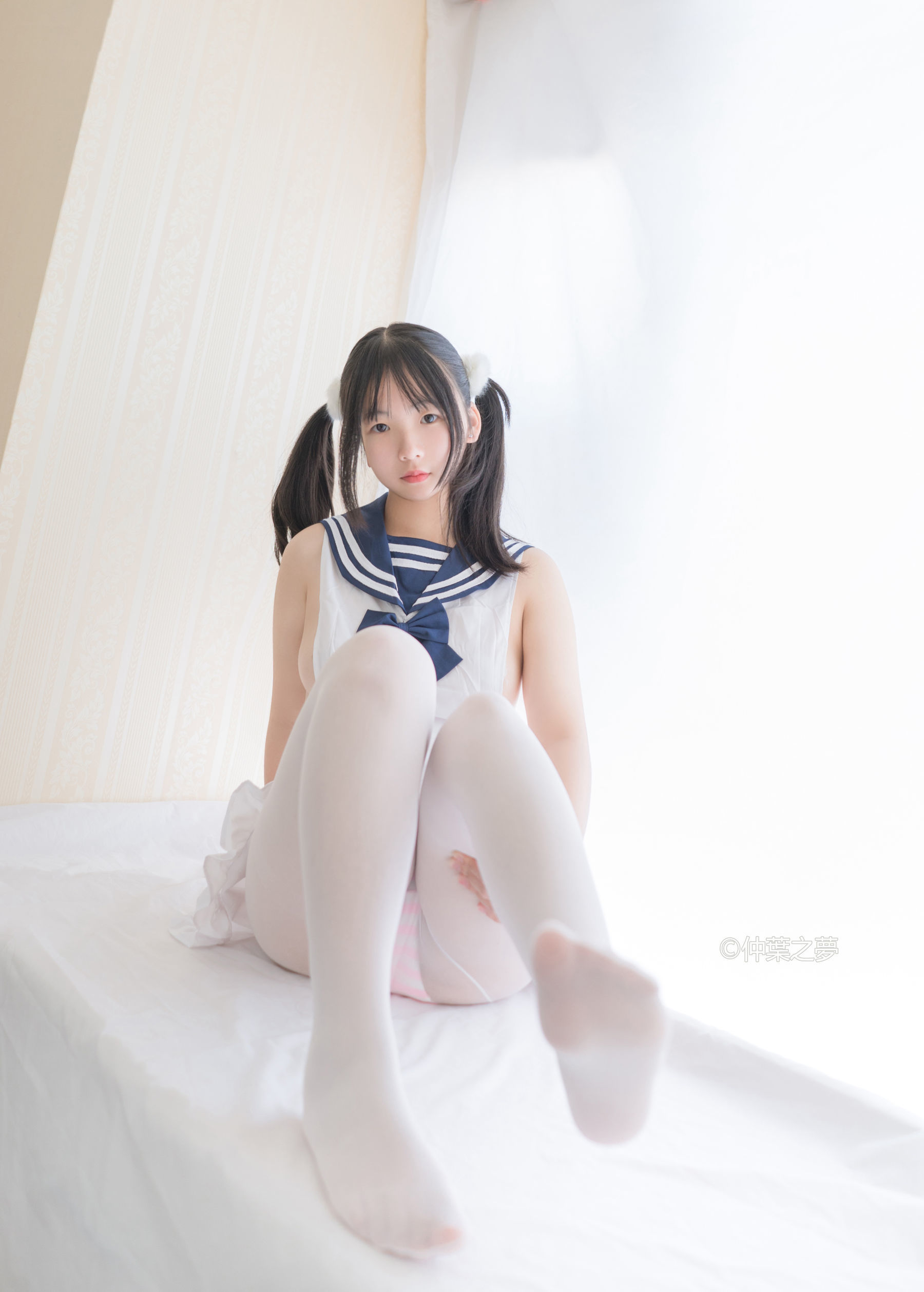 [轻兰映画] Grand.002 美代Miyo 情趣水手服