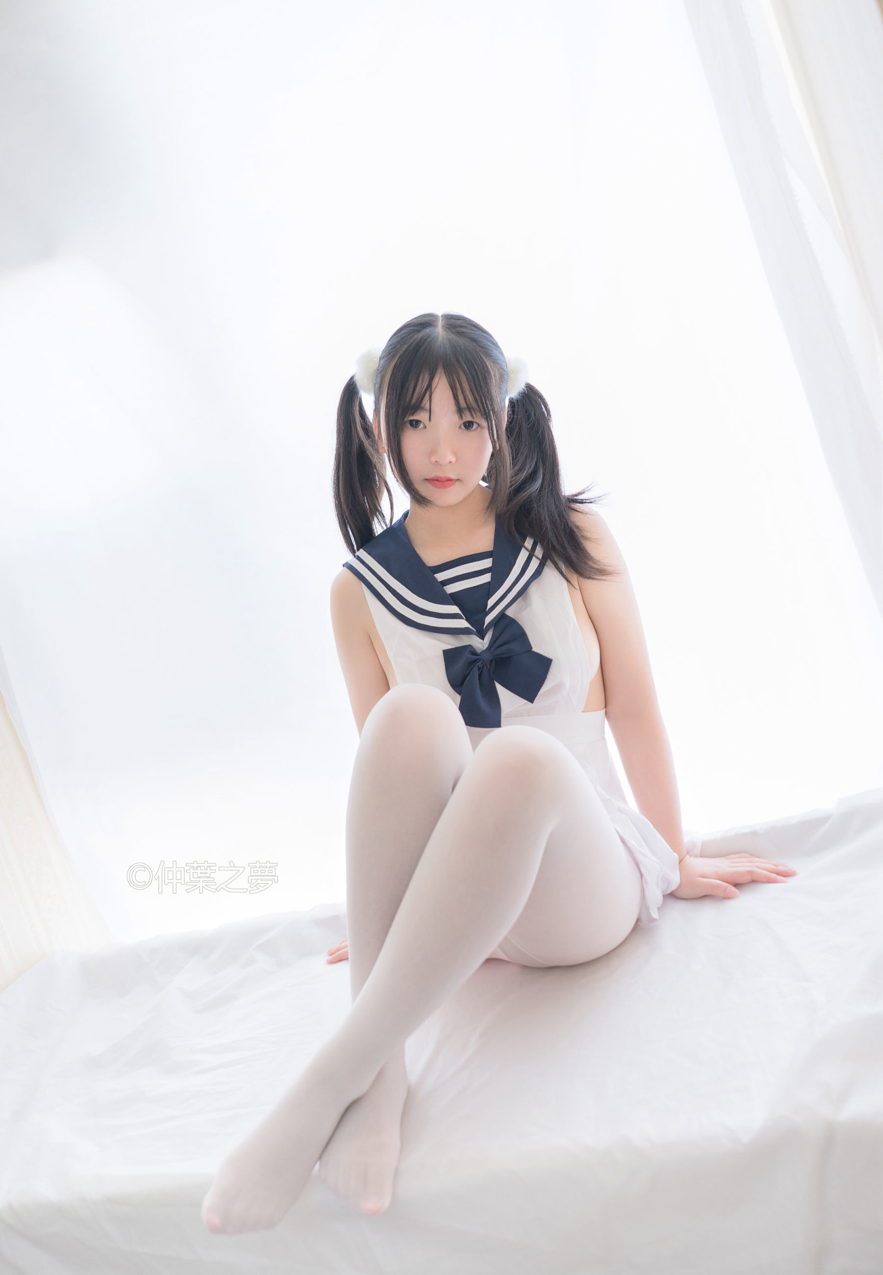 [轻兰映画] Grand.002 美代Miyo 情趣水手服
