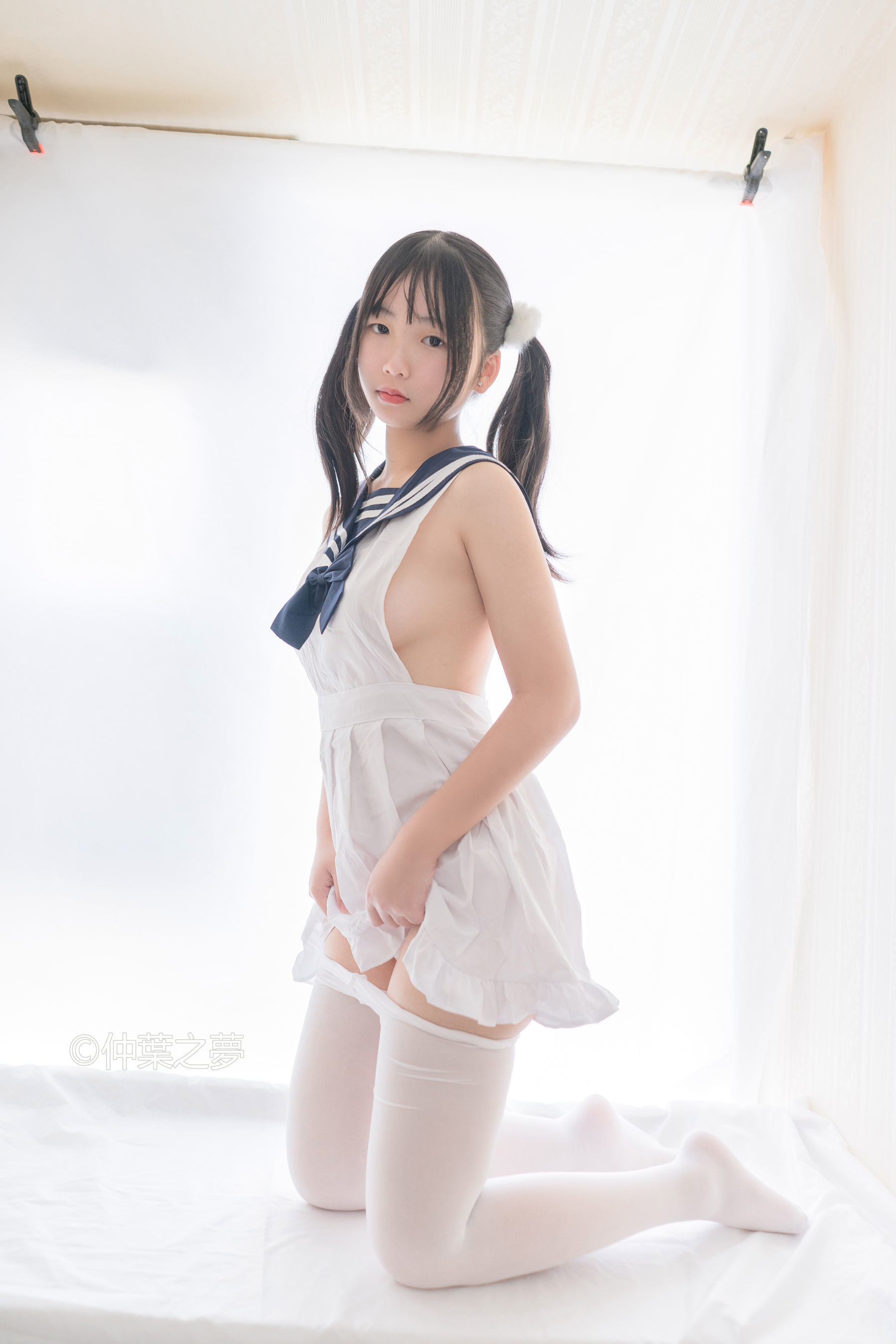 [轻兰映画] Grand.002 美代Miyo 情趣水手服
