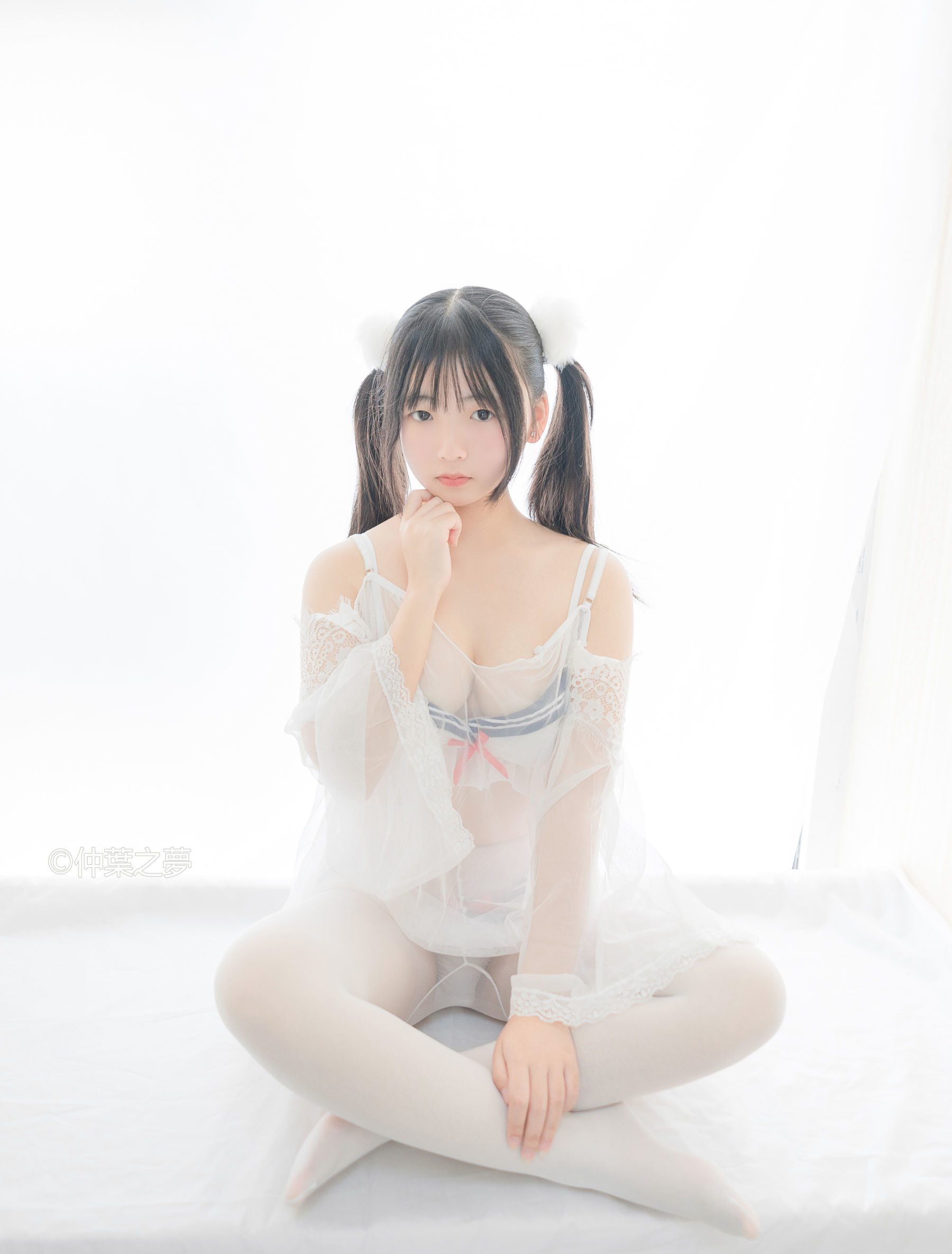 [轻兰映画] Grand.004 美代Miyo 透明白纱