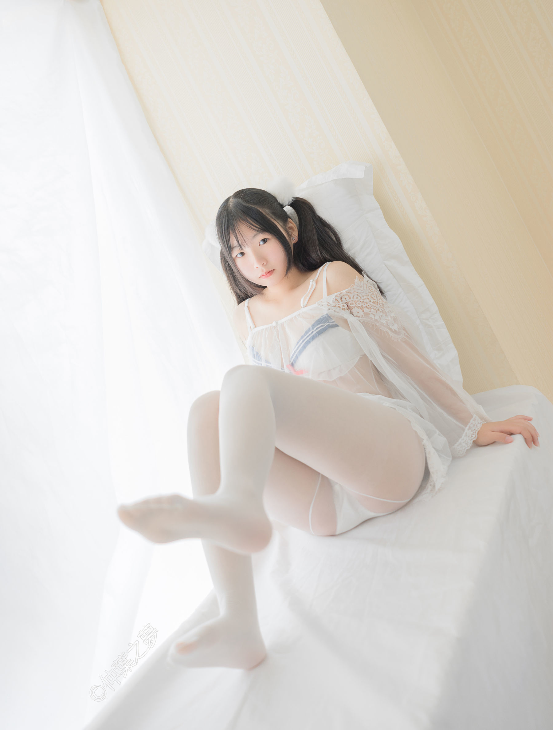 [轻兰映画] Grand.004 美代Miyo 透明白纱