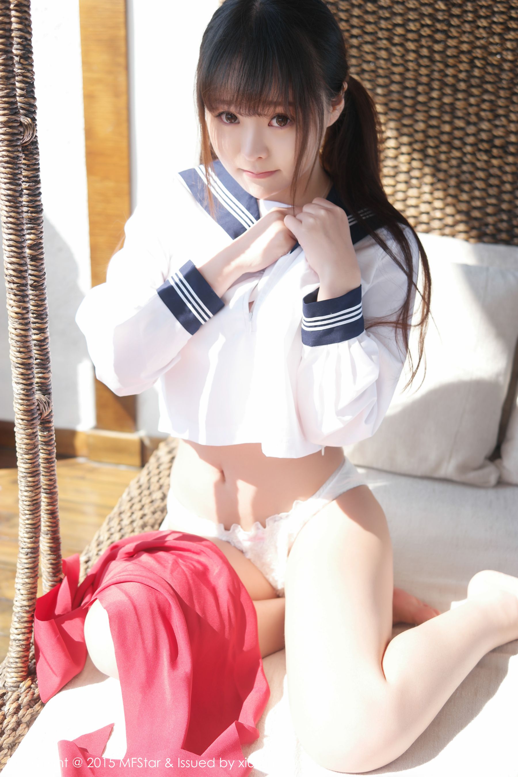 柳侑绮Sevenbaby《大理旅拍》水手服诱惑少女 [模范学院MFStar] Vol.002