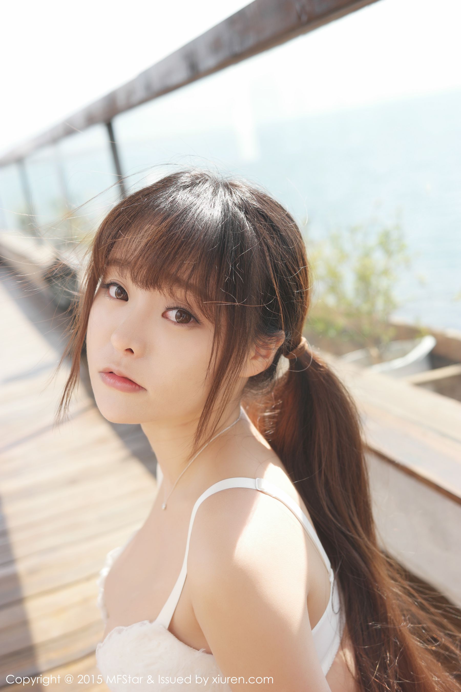 柳侑绮Sevenbaby《大理旅拍》水手服诱惑少女 [模范学院MFStar] Vol.002