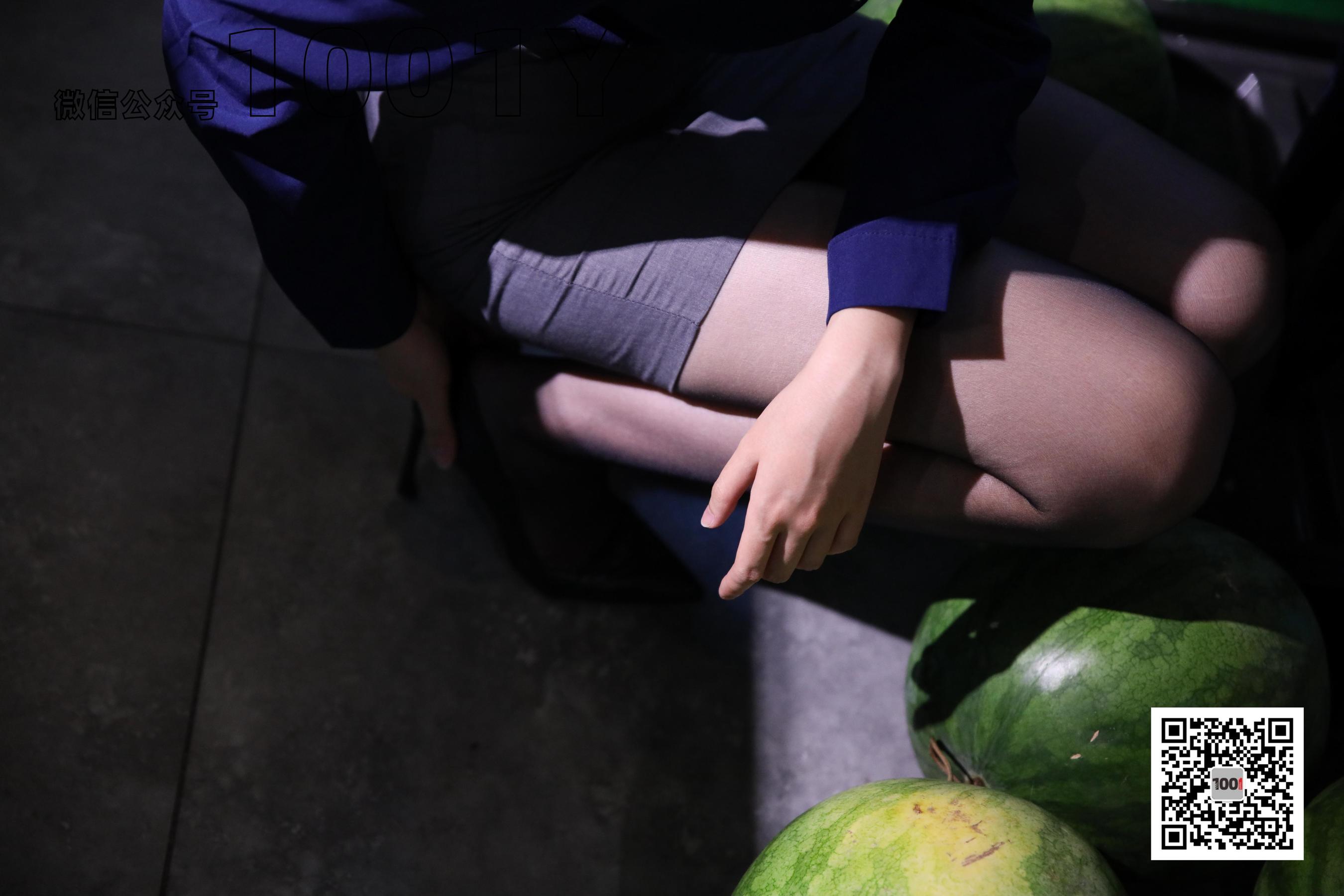 [一千零一夜IESS] 腿腿 《餐厅的服务员2》