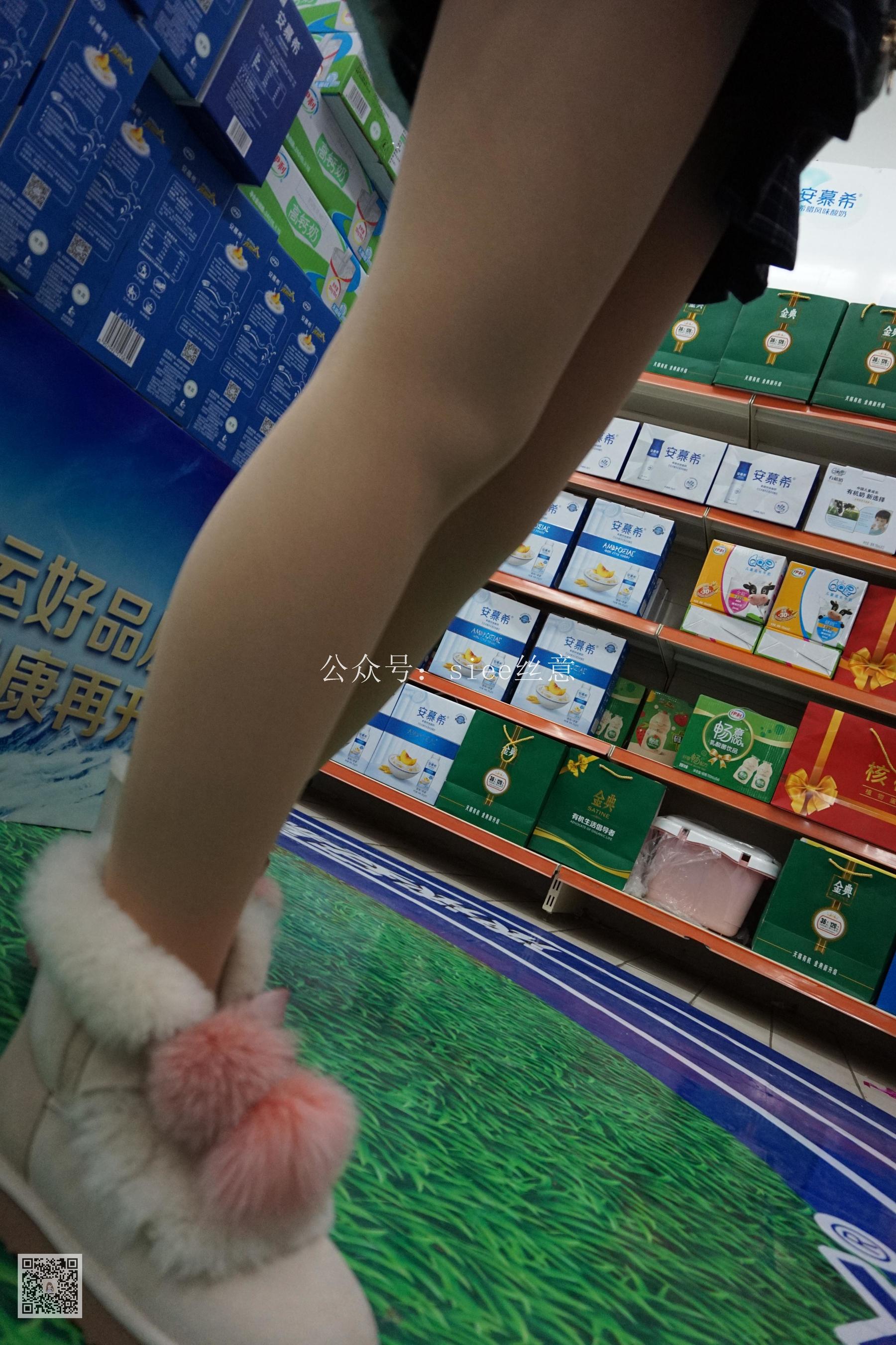 [丝意SIEE] 曦曦 逛商场 悠闲小憩
