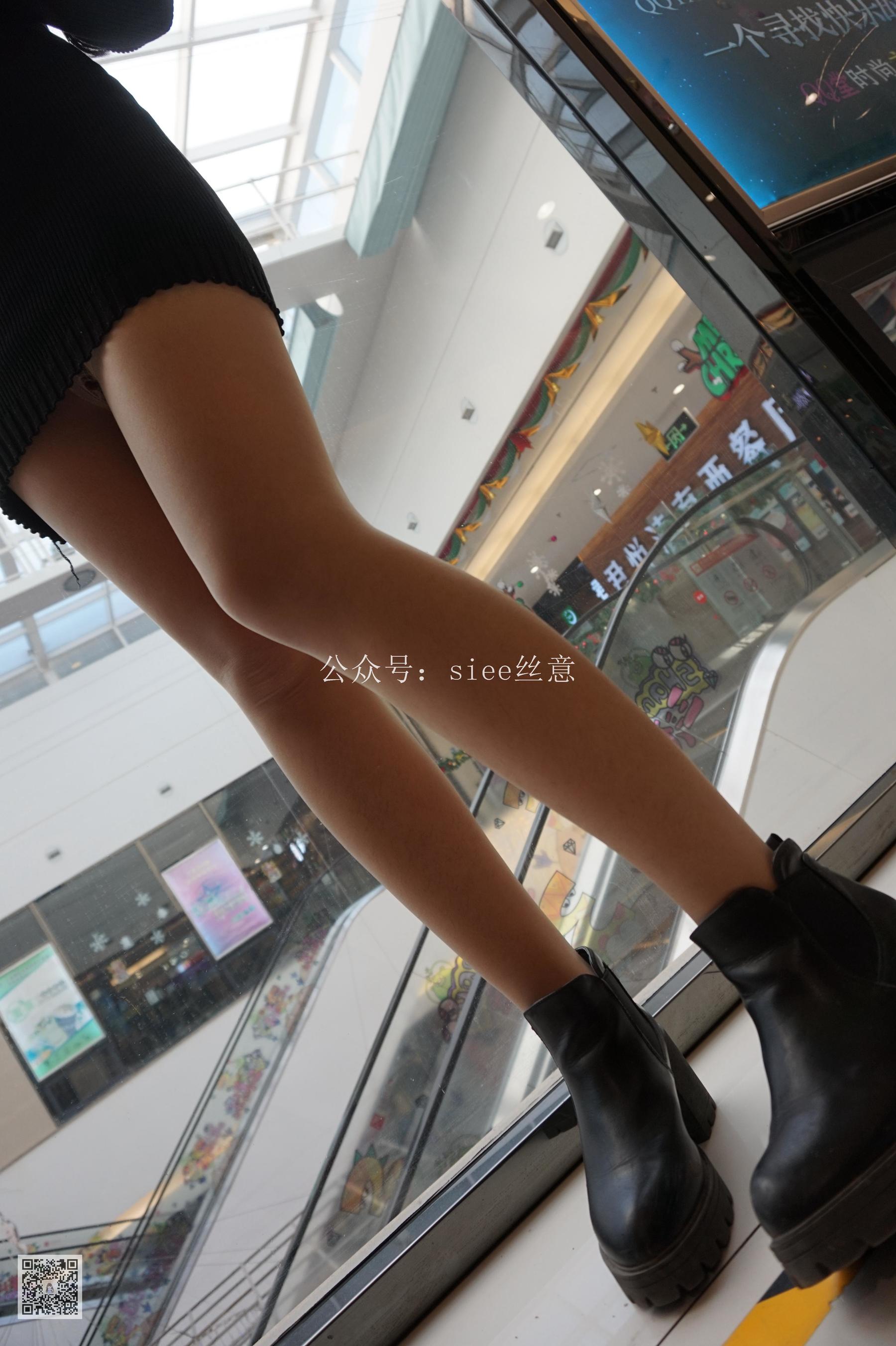 [丝意SIEE] 曦曦 黑色紧身裙配肉丝