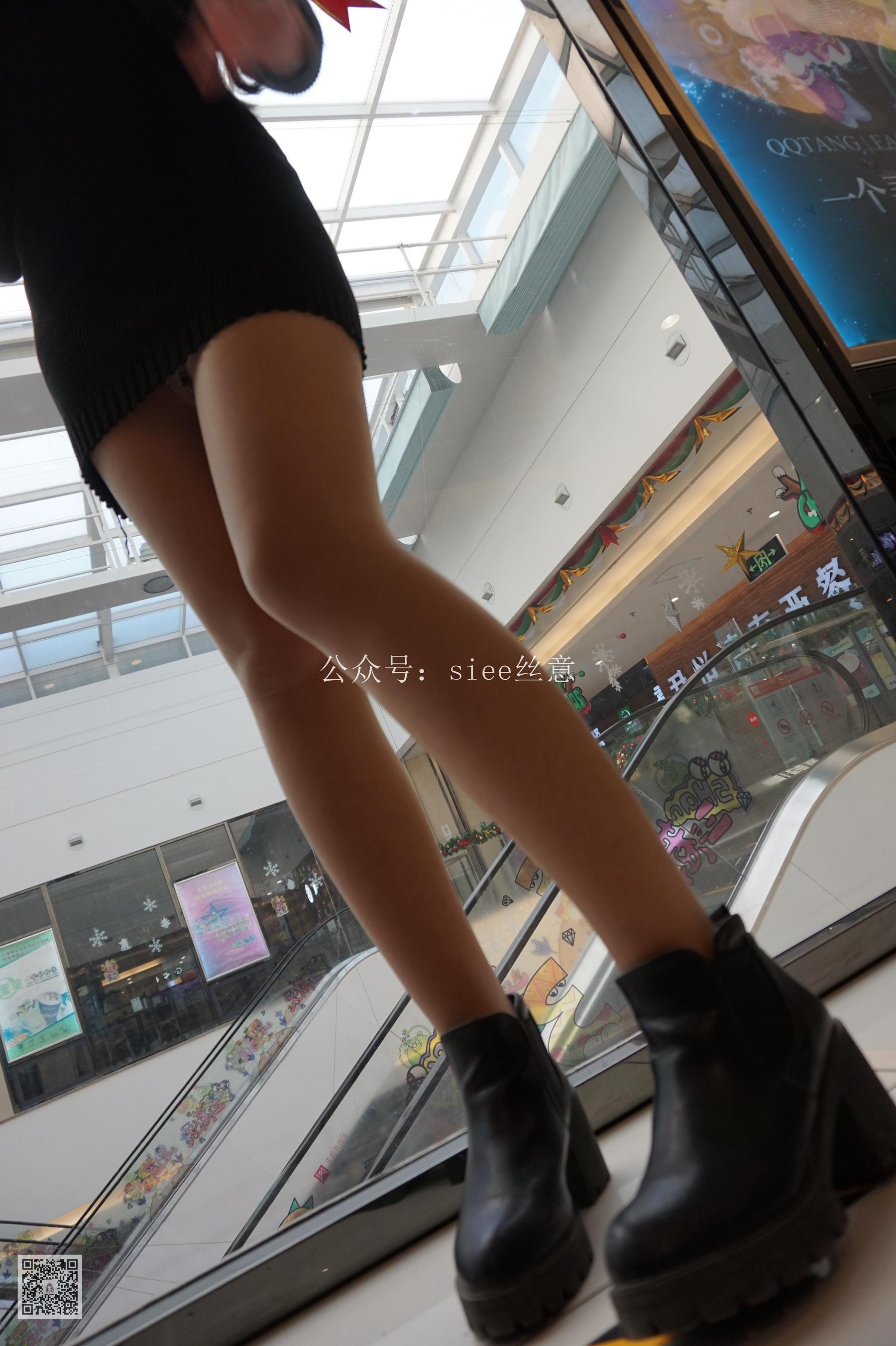 [丝意SIEE] 曦曦 黑色紧身裙配肉丝