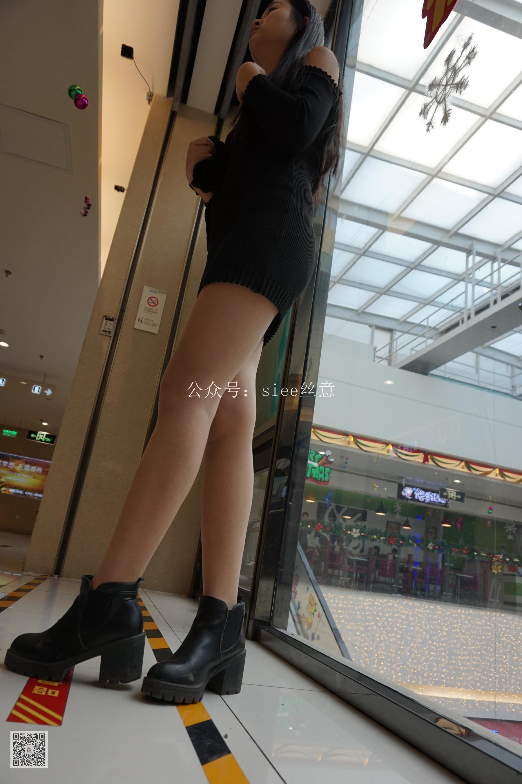 [丝意SIEE] 曦曦 黑色紧身裙配肉丝