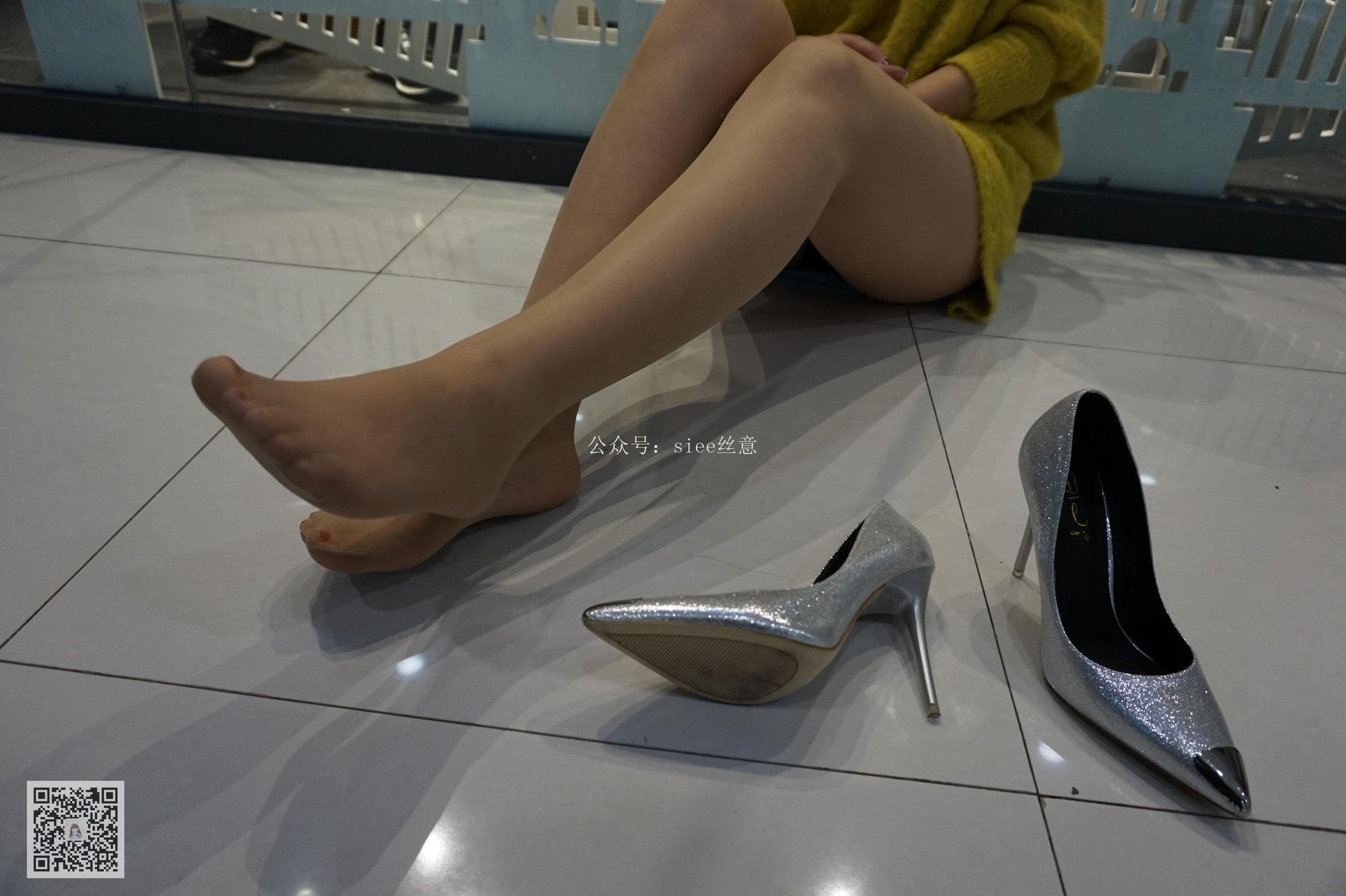 [丝意SIEE] 新妹子依依 高跟女人味