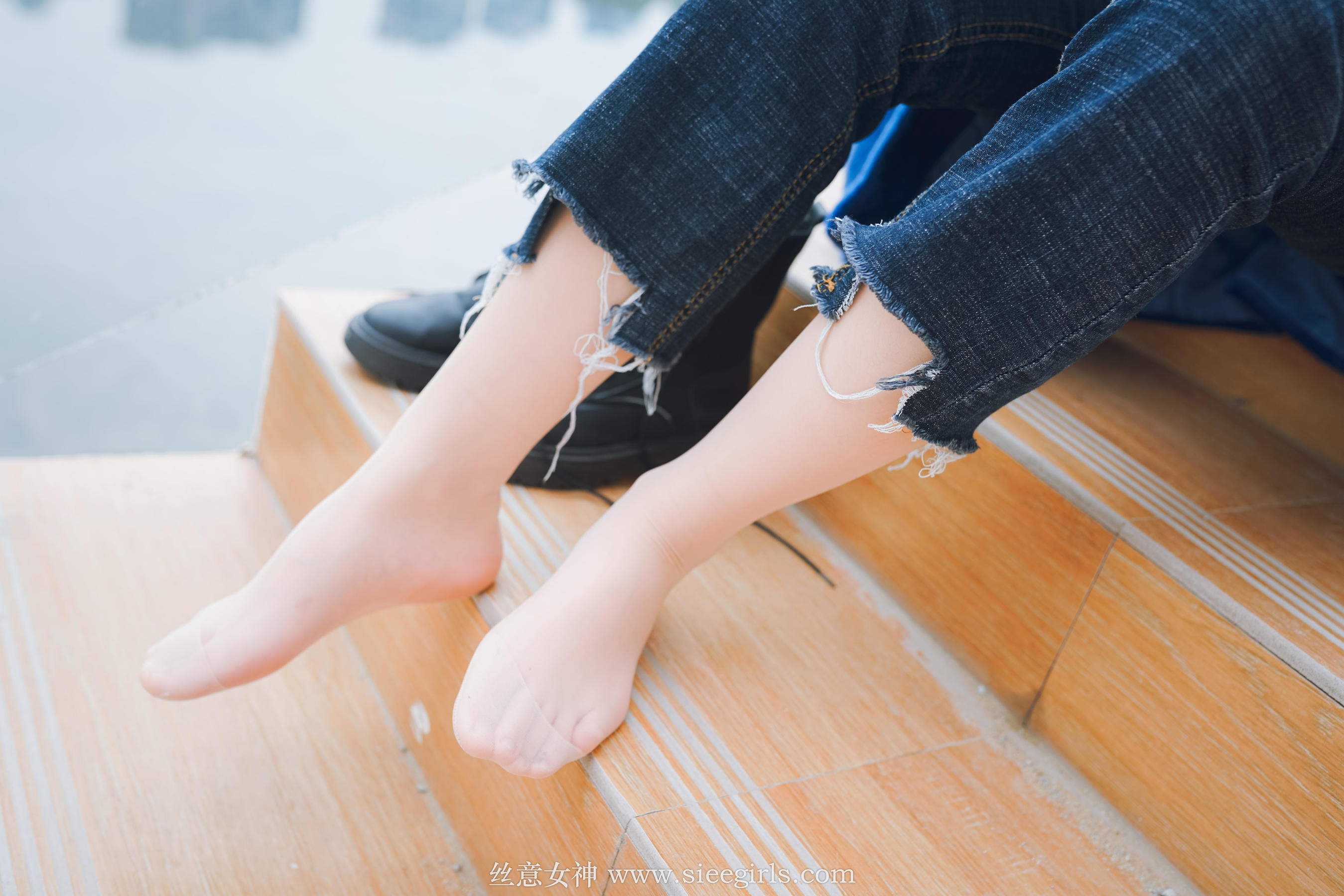 [丝意SIEE] 含含&圆圆 镜中姐妹