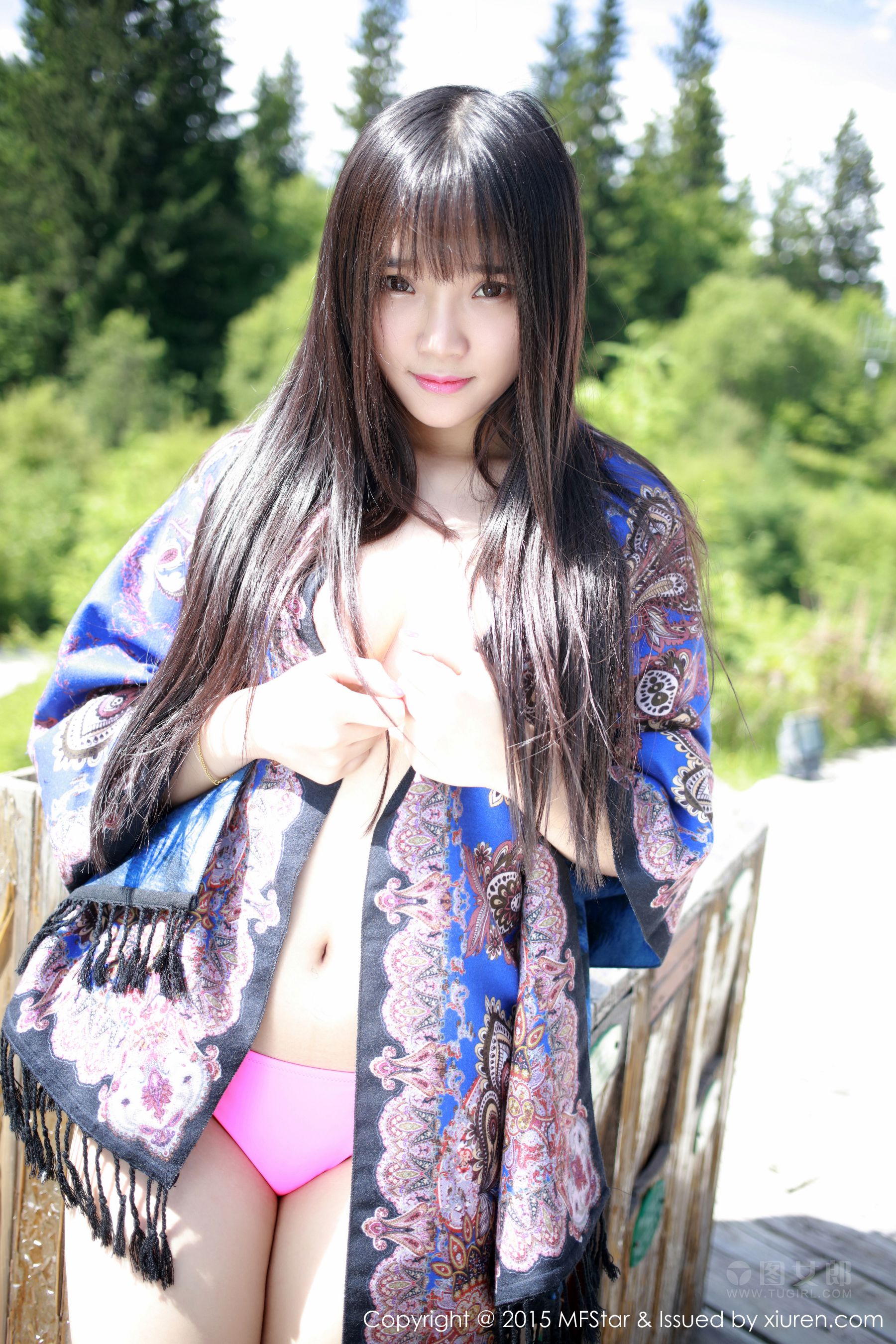夏瑶baby《九寨沟旅拍》浴缸诱惑+清新外拍 [模范学院MFStar] Vol.015