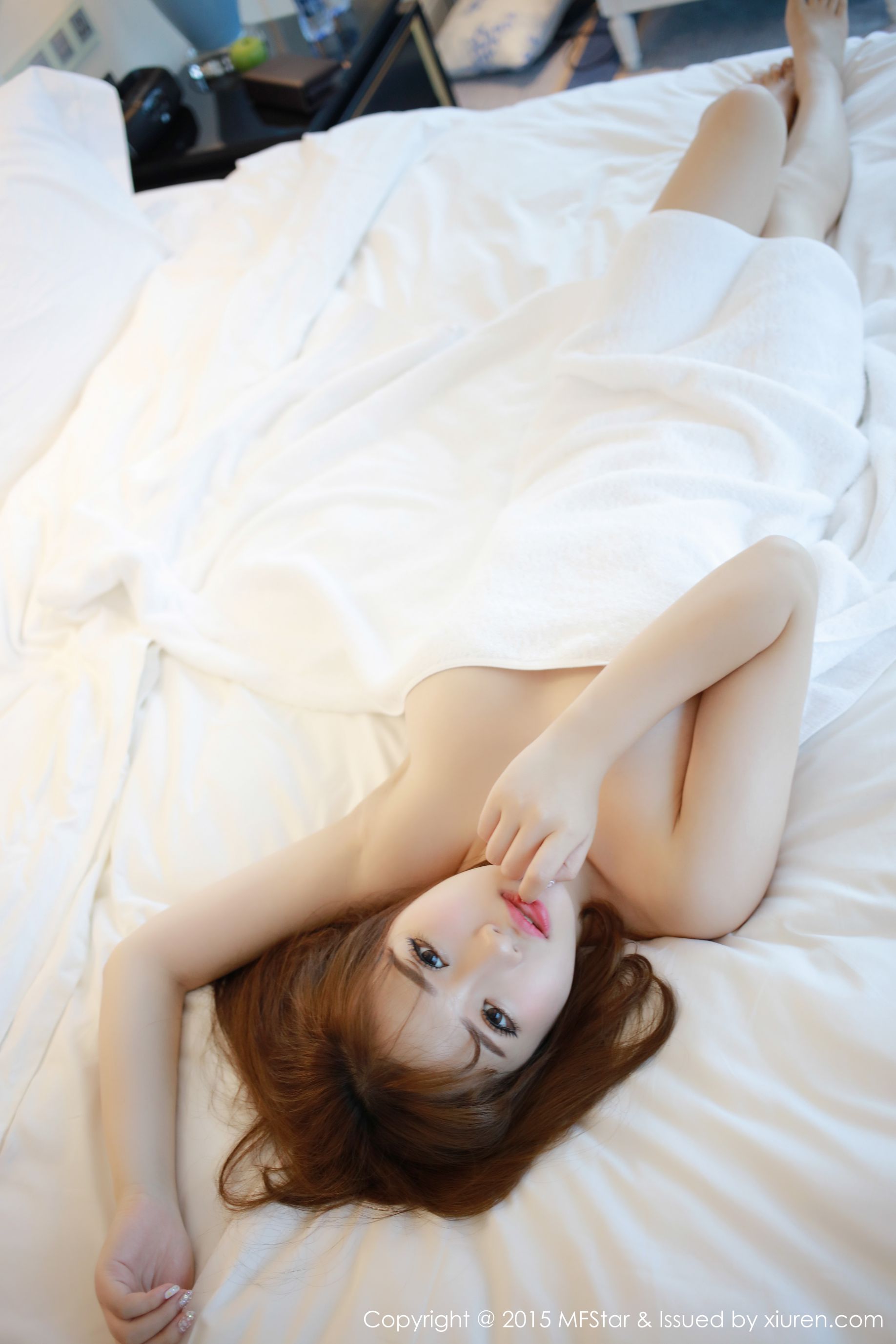 徐cake《童颜巨乳，粉嫩粉嫩的~》 [模范学院MFStar] Vol.024