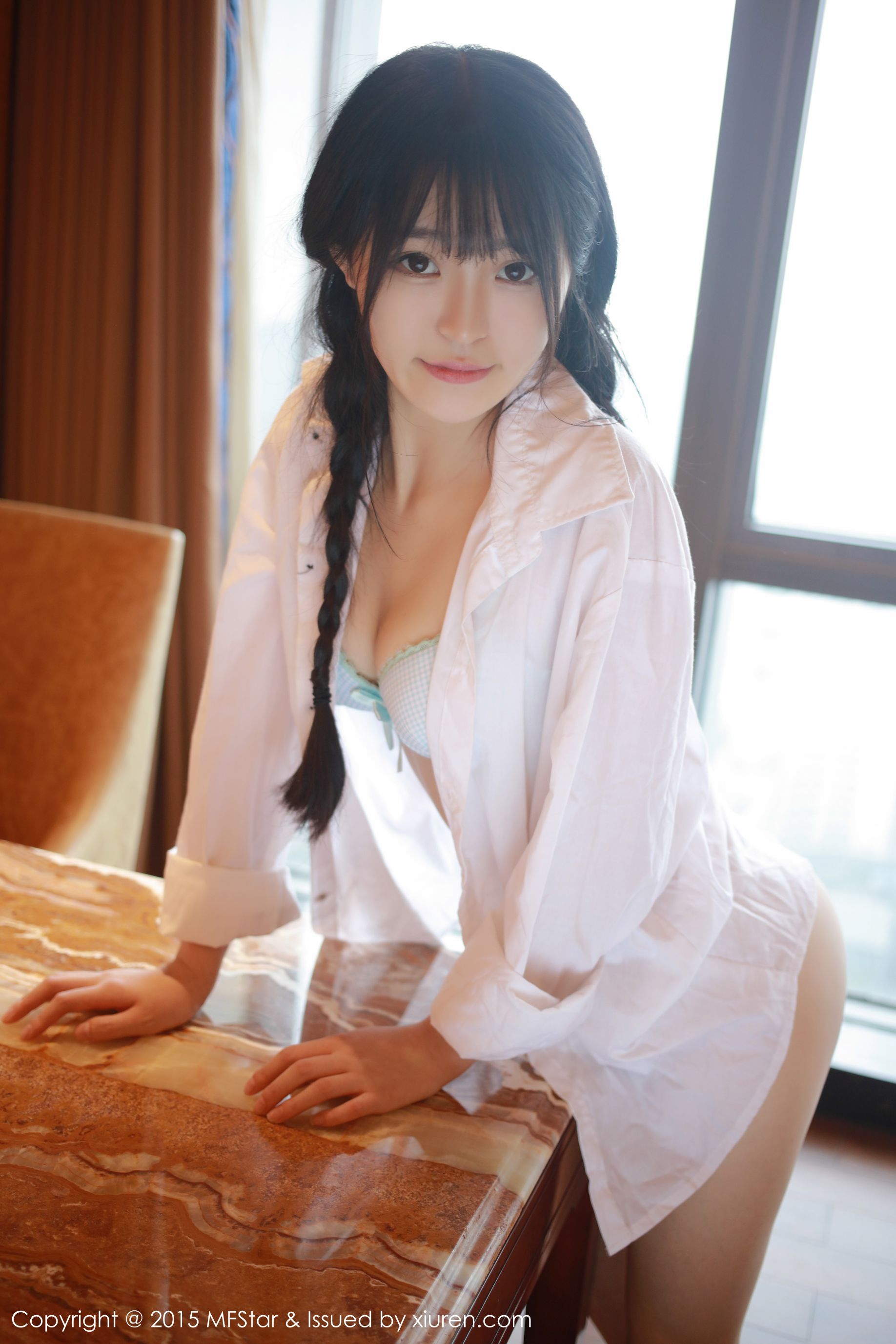 伊小七MoMo《性感的成都妹子》 [模范学院MFStar] Vol.025