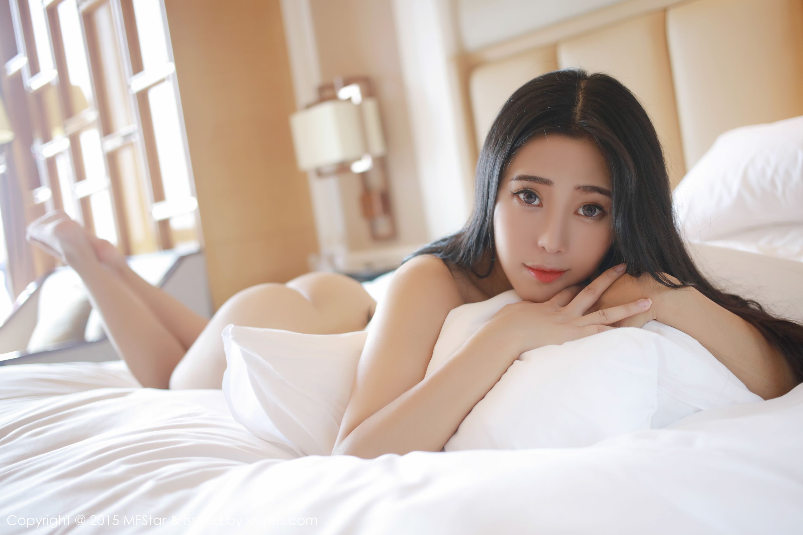 兜豆靓Youlina《3套性感制服系列》 [模范学院MFStar] Vol.032