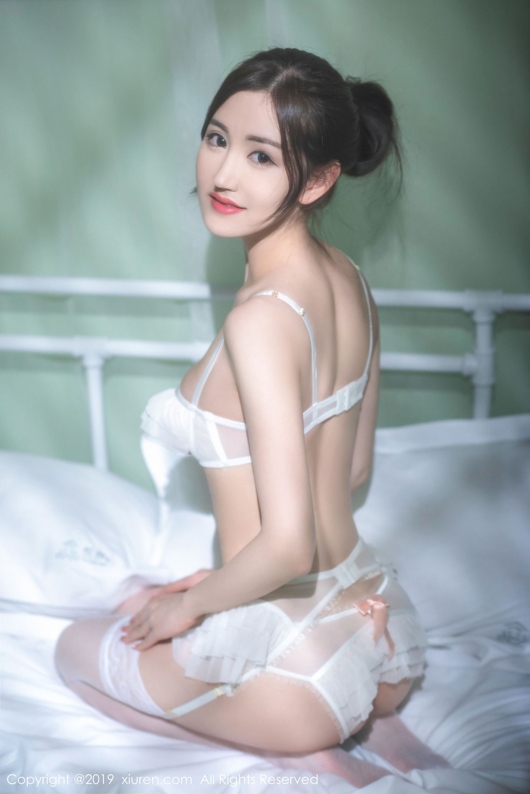 [秀人XIUREN] No.1693 沈梦瑶