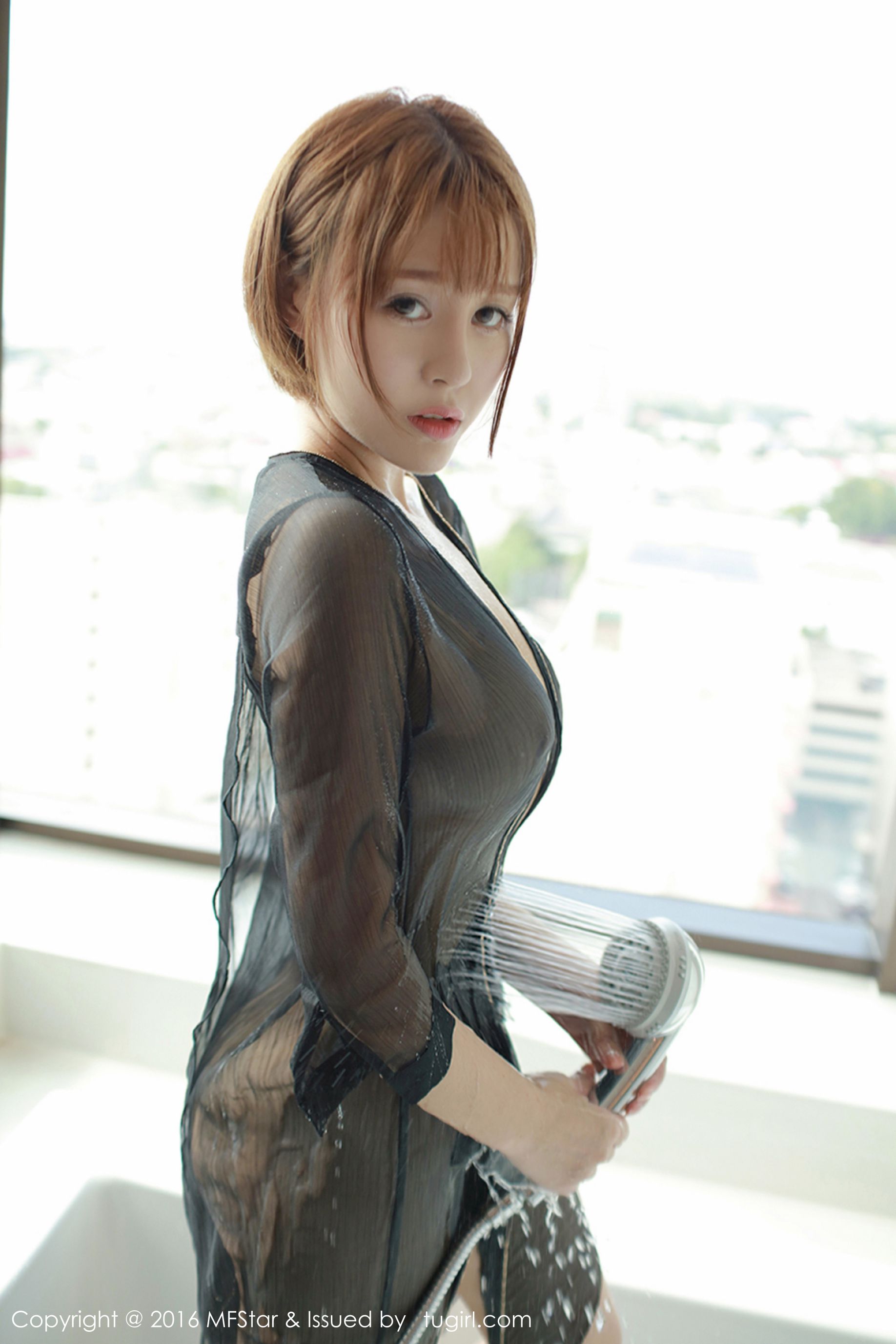 Evelyn艾莉《泰国心愿旅拍》性感透视薄纱 [模范学院MFStar] Vol.061