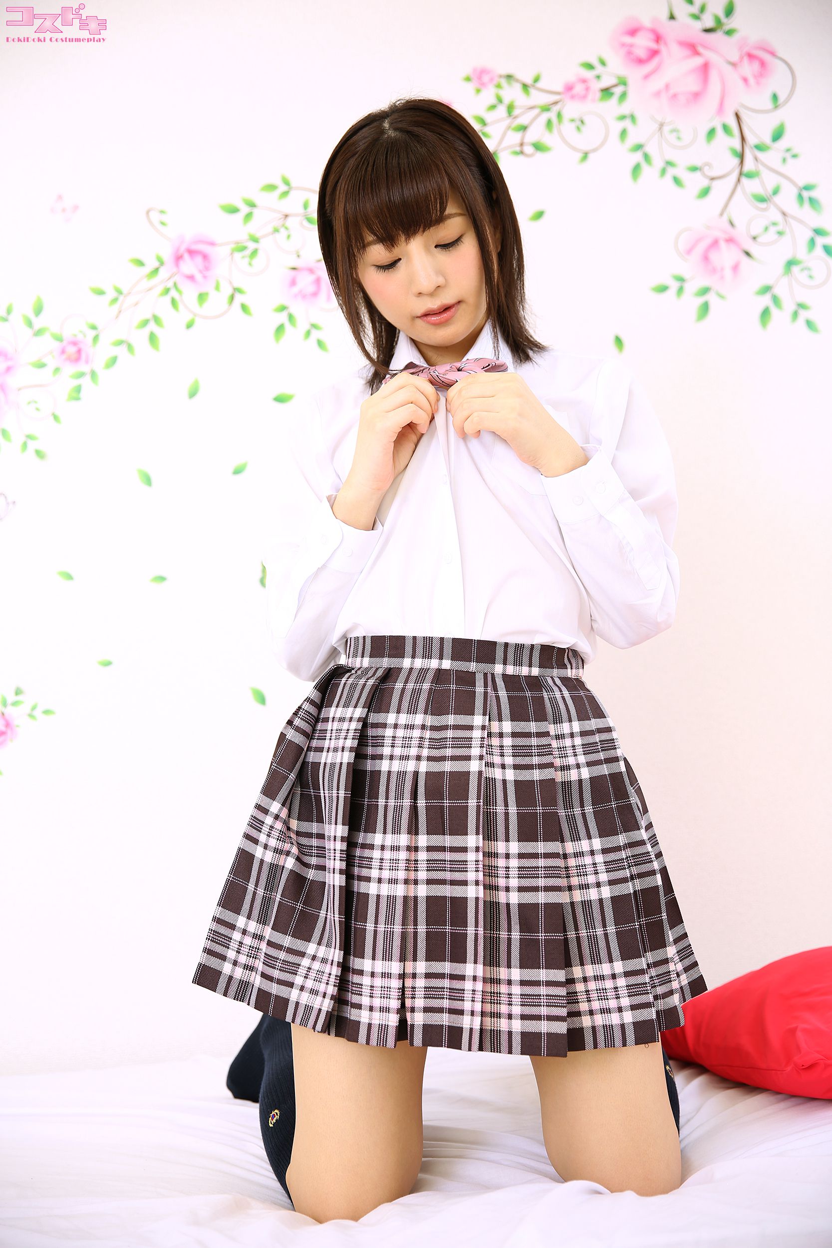 [Cosdoki] Hitomi Miyano 宮野瞳 miyanohitomi4_pic_seifuku1