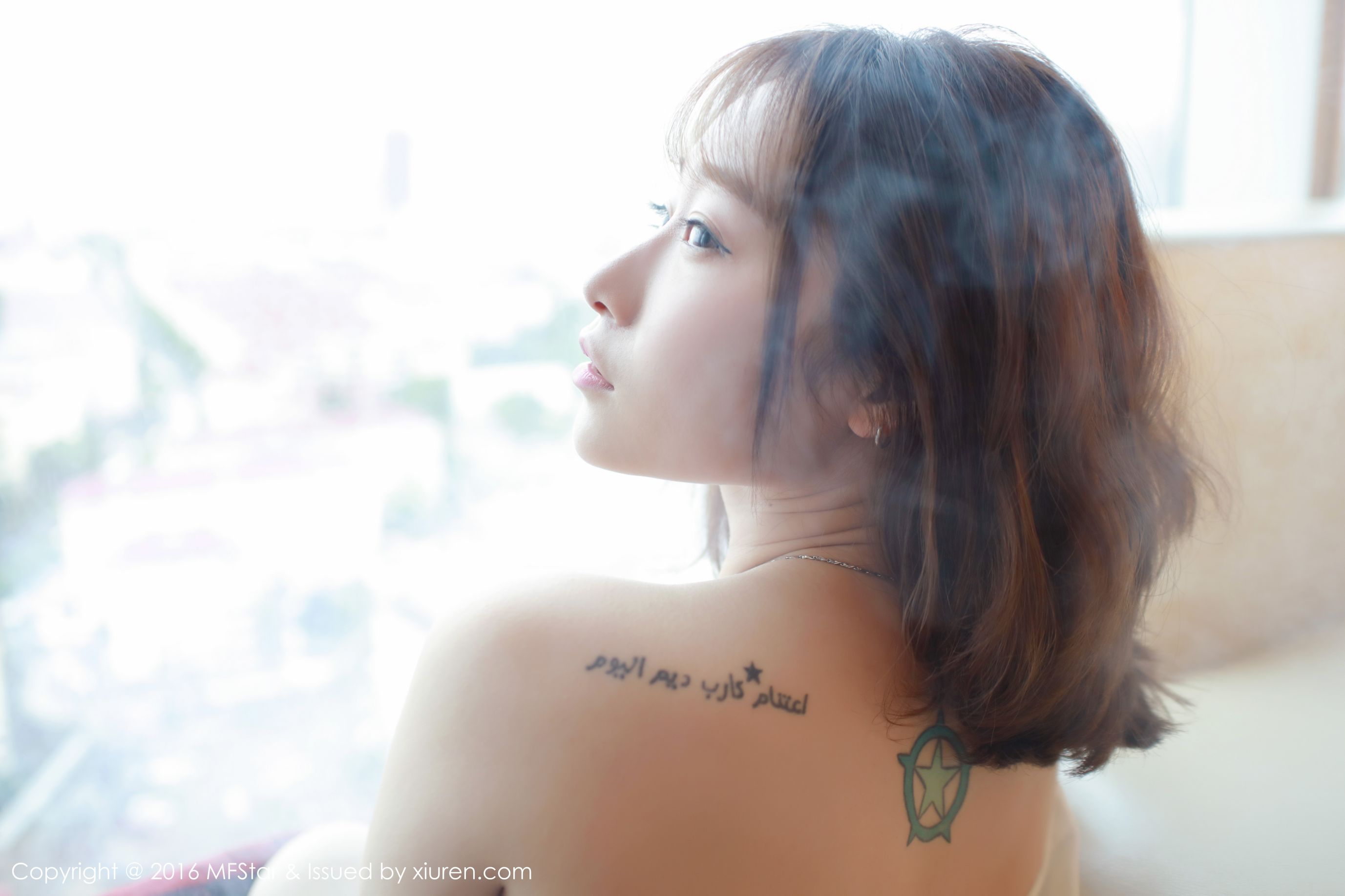 陈思雨Mango《诱人的丰胸与修长美腿》 [模范学院MFStar] Vol.066