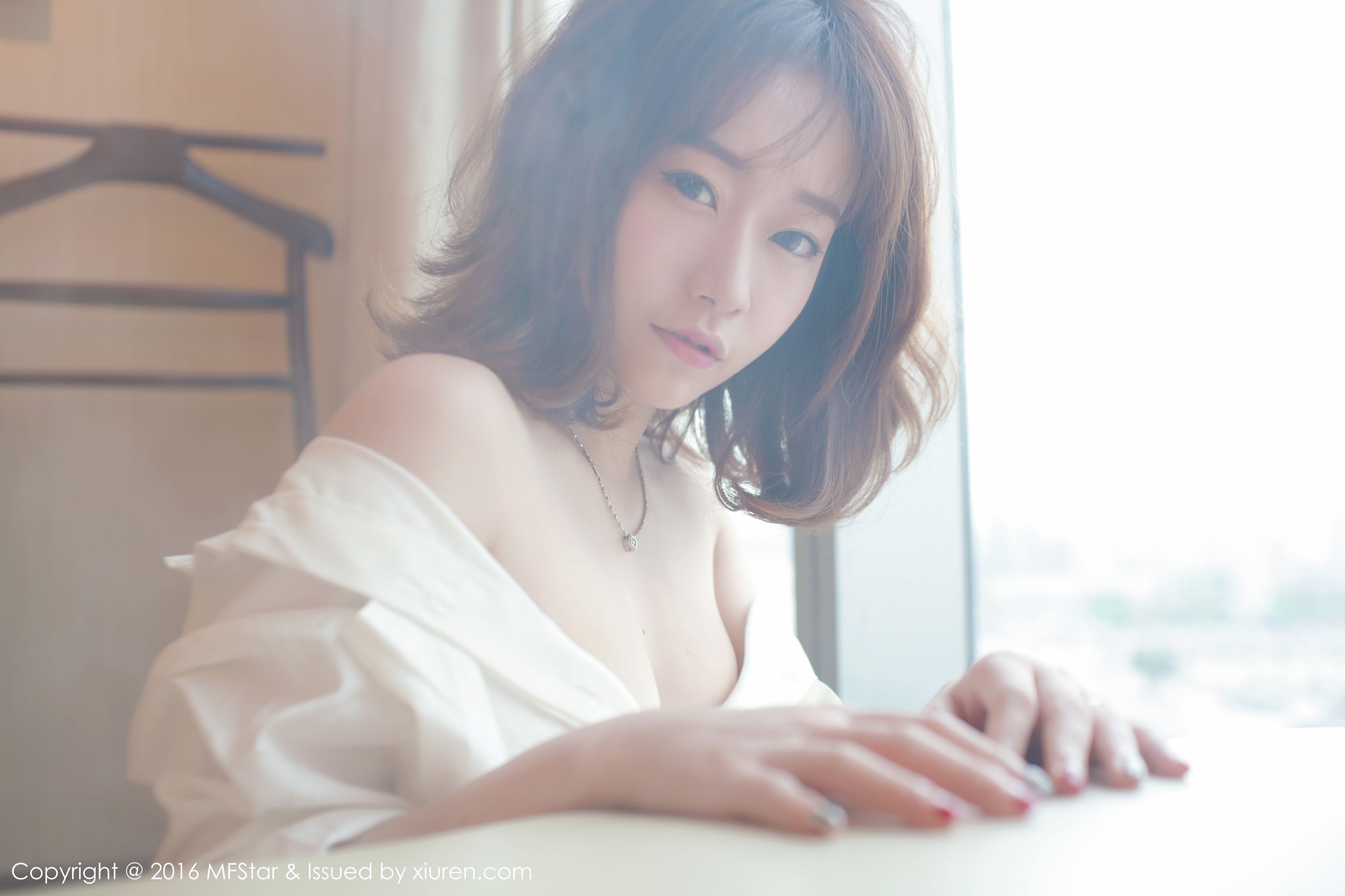陈思雨Mango《诱人的丰胸与修长美腿》 [模范学院MFStar] Vol.066