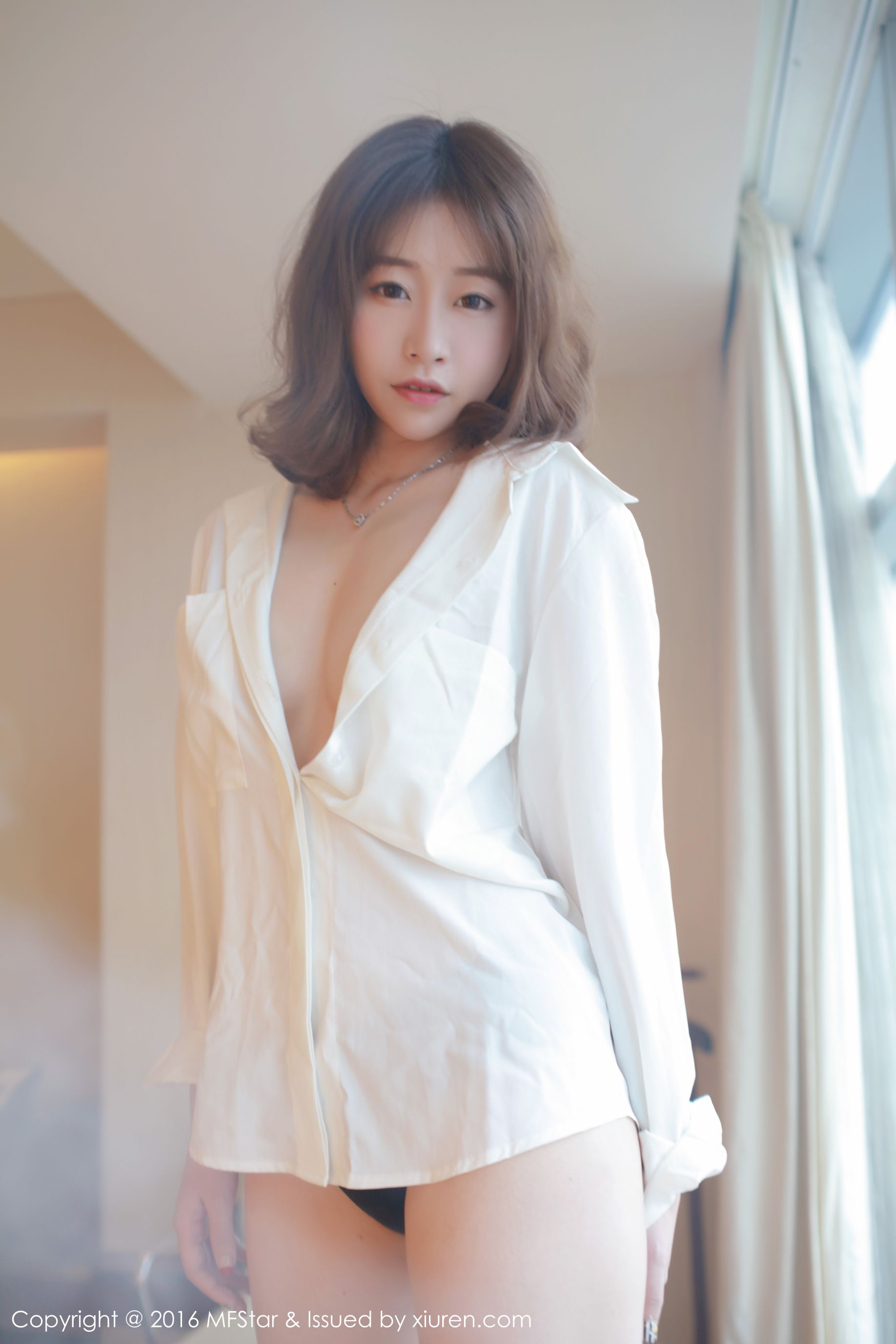 陈思雨Mango《诱人的丰胸与修长美腿》 [模范学院MFStar] Vol.066