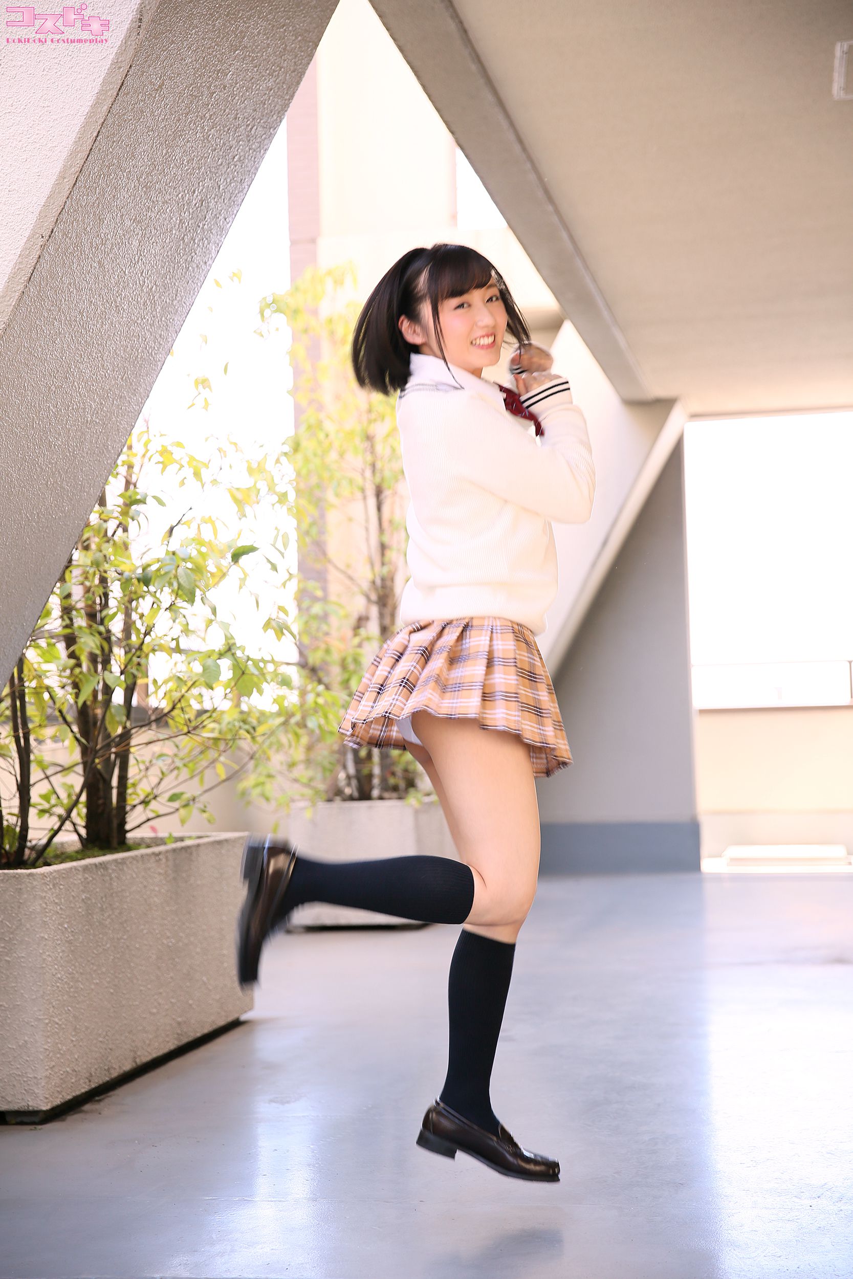 [Cosdoki] Momoi Sakura 桃井さくら momoisakura_pic_seifuku1