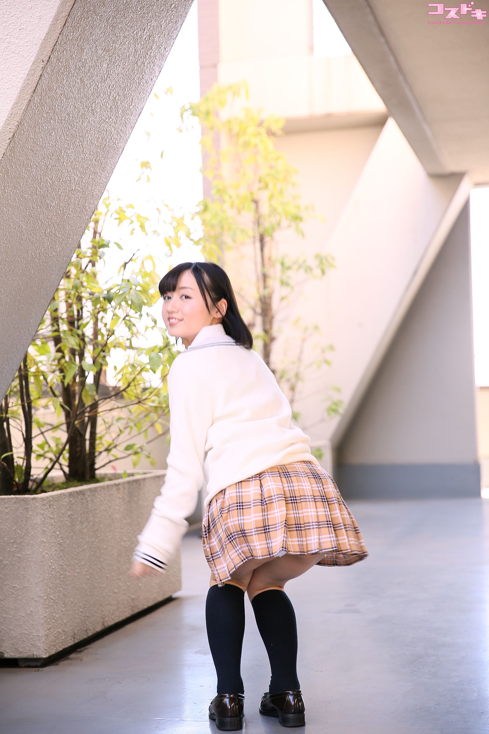 [Cosdoki] Momoi Sakura 桃井さくら momoisakura_pic_seifuku1
