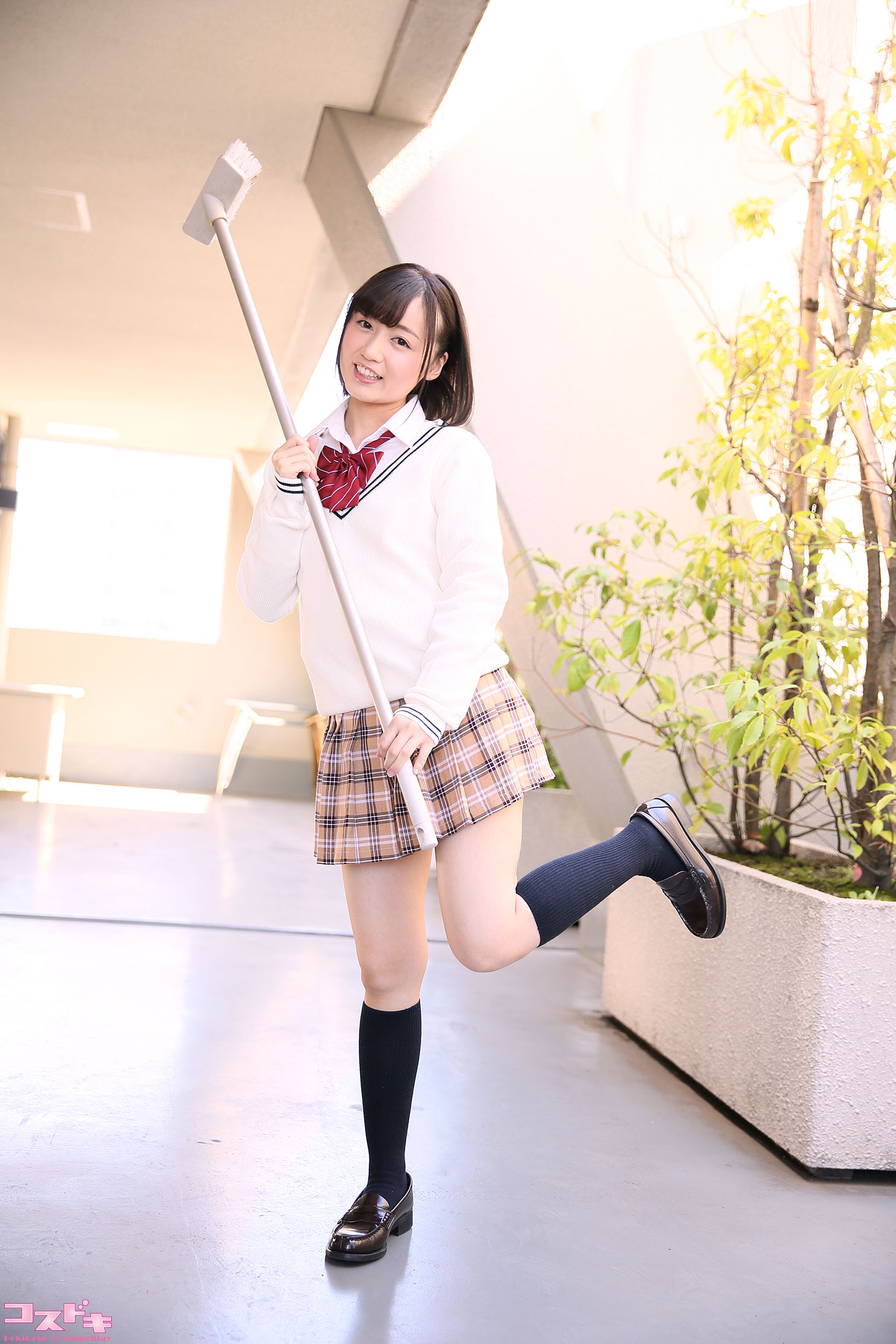 [Cosdoki] Momoi Sakura 桃井さくら momoisakura_pic_seifuku1