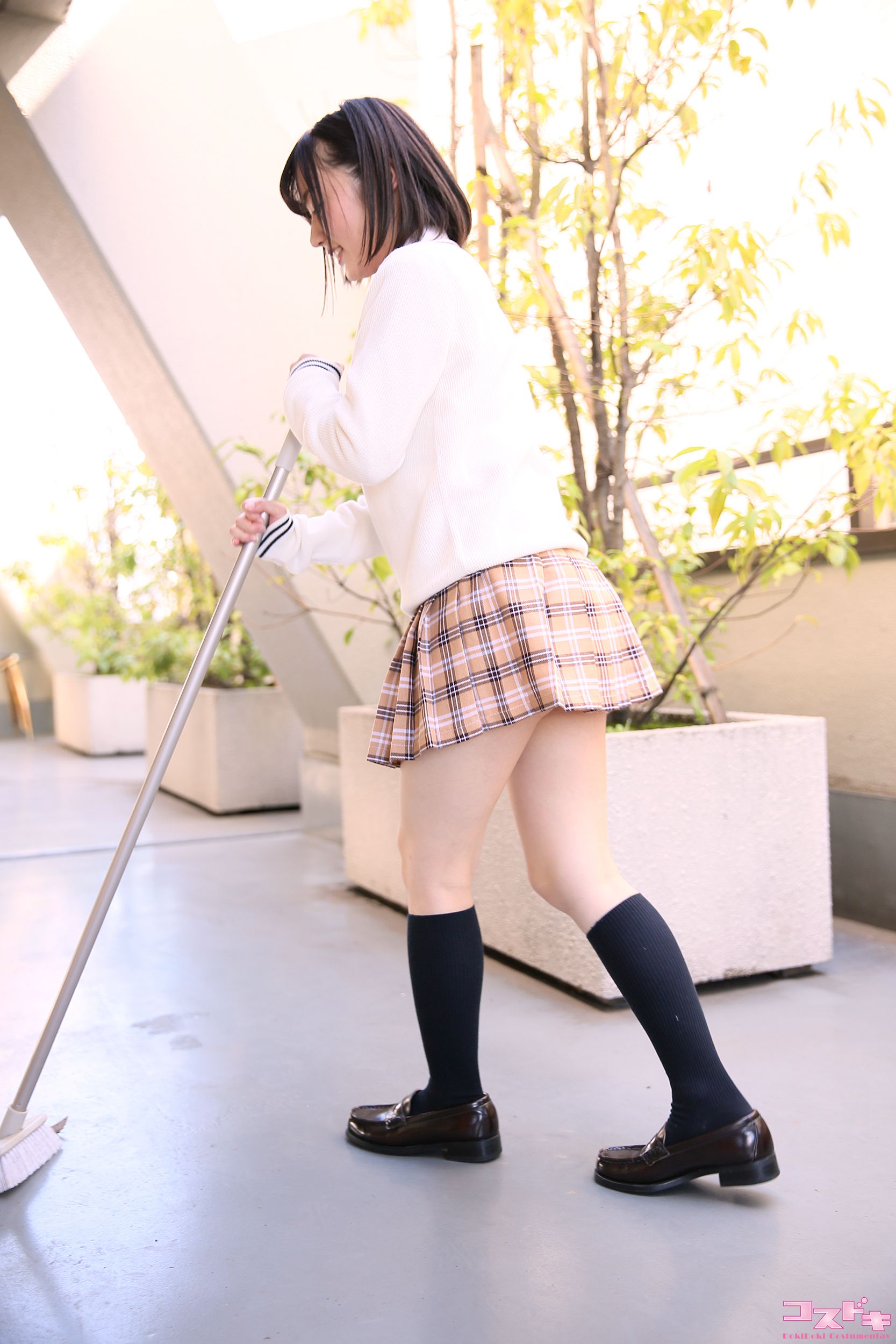 [Cosdoki] Momoi Sakura 桃井さくら momoisakura_pic_seifuku1