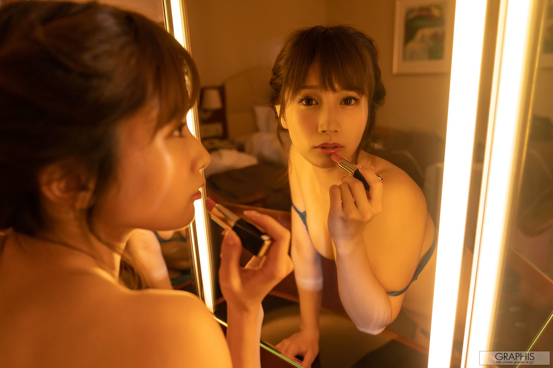 [Graphis] Special Gravure 小島みなみ Happiness