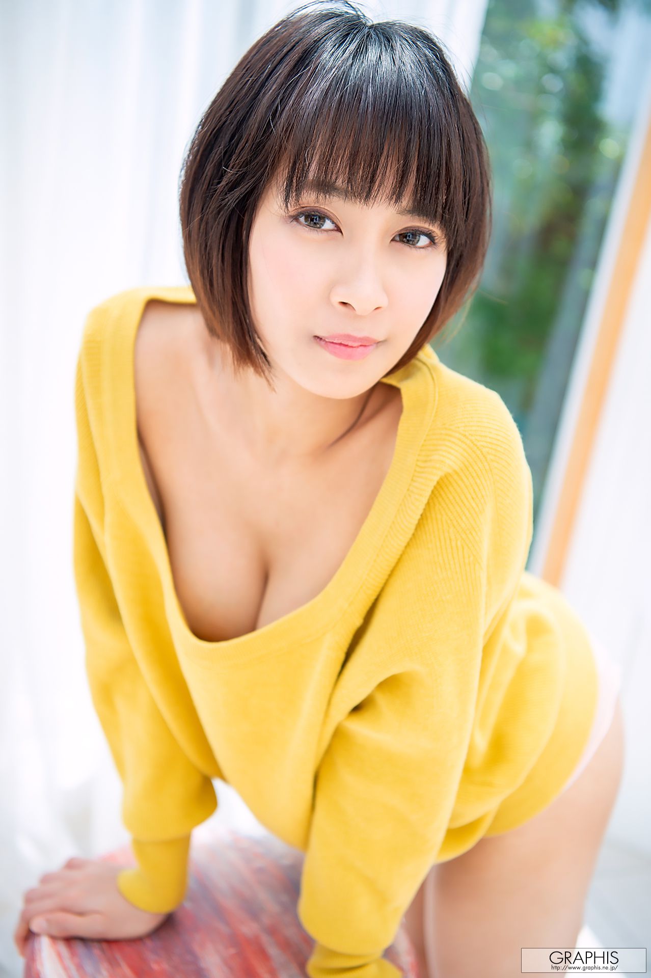 [Graphis] First Gravure 初脱ぎ娘 No.164 Rika Aimi 逢見リカ