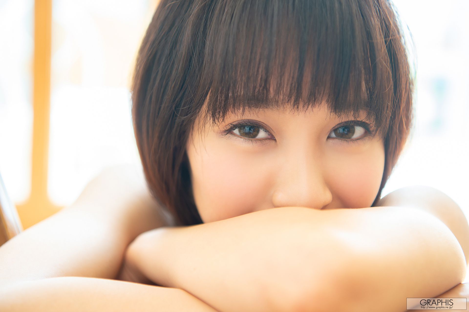 [Graphis] First Gravure 初脱ぎ娘 No.164 Rika Aimi 逢見リカ