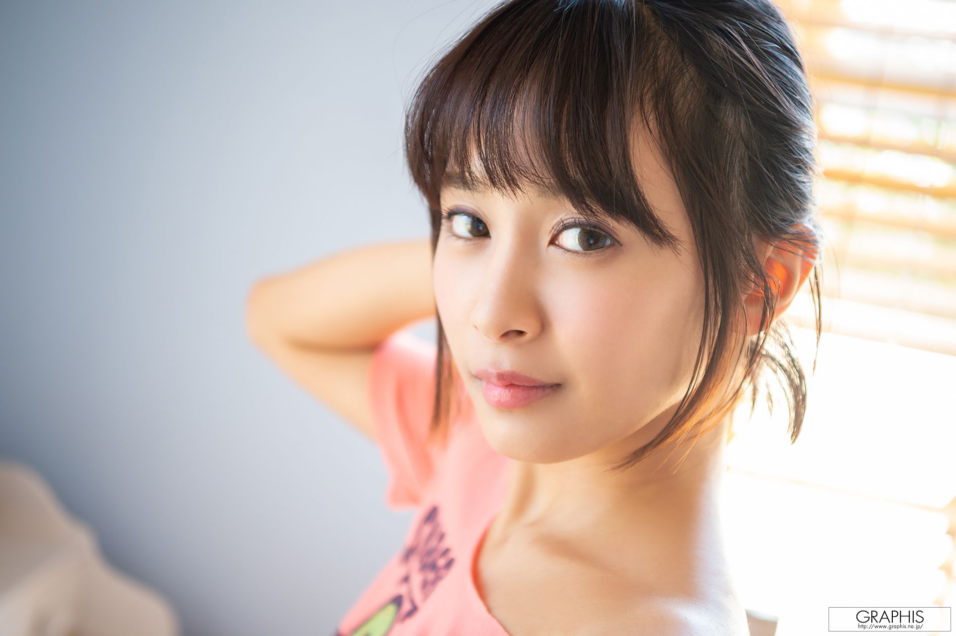[Graphis] First Gravure 初脱ぎ娘 No.164 Rika Aimi 逢見リカ