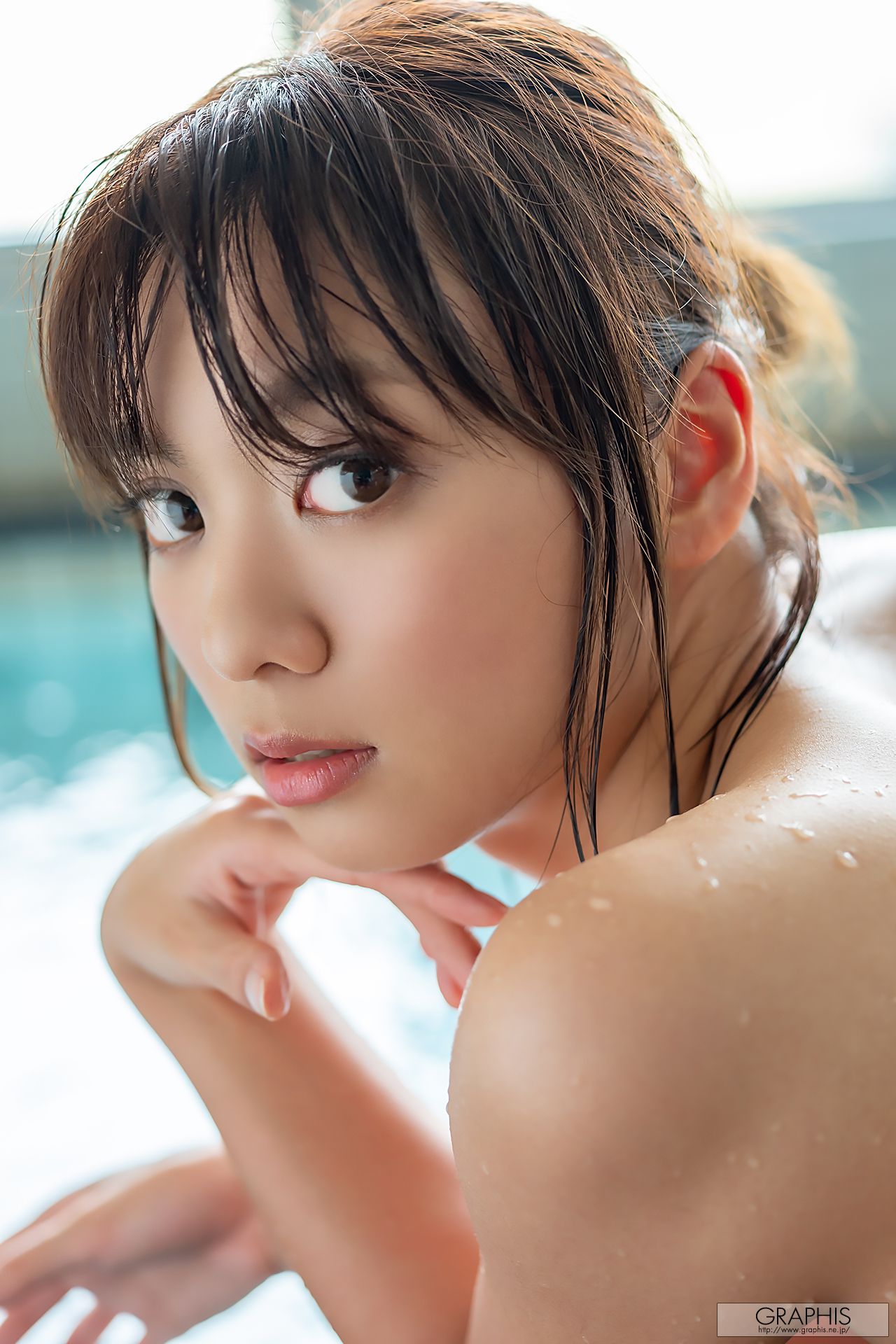 [Graphis] First Gravure 初脱ぎ娘 No.167 Suzu Monami もなみ鈴