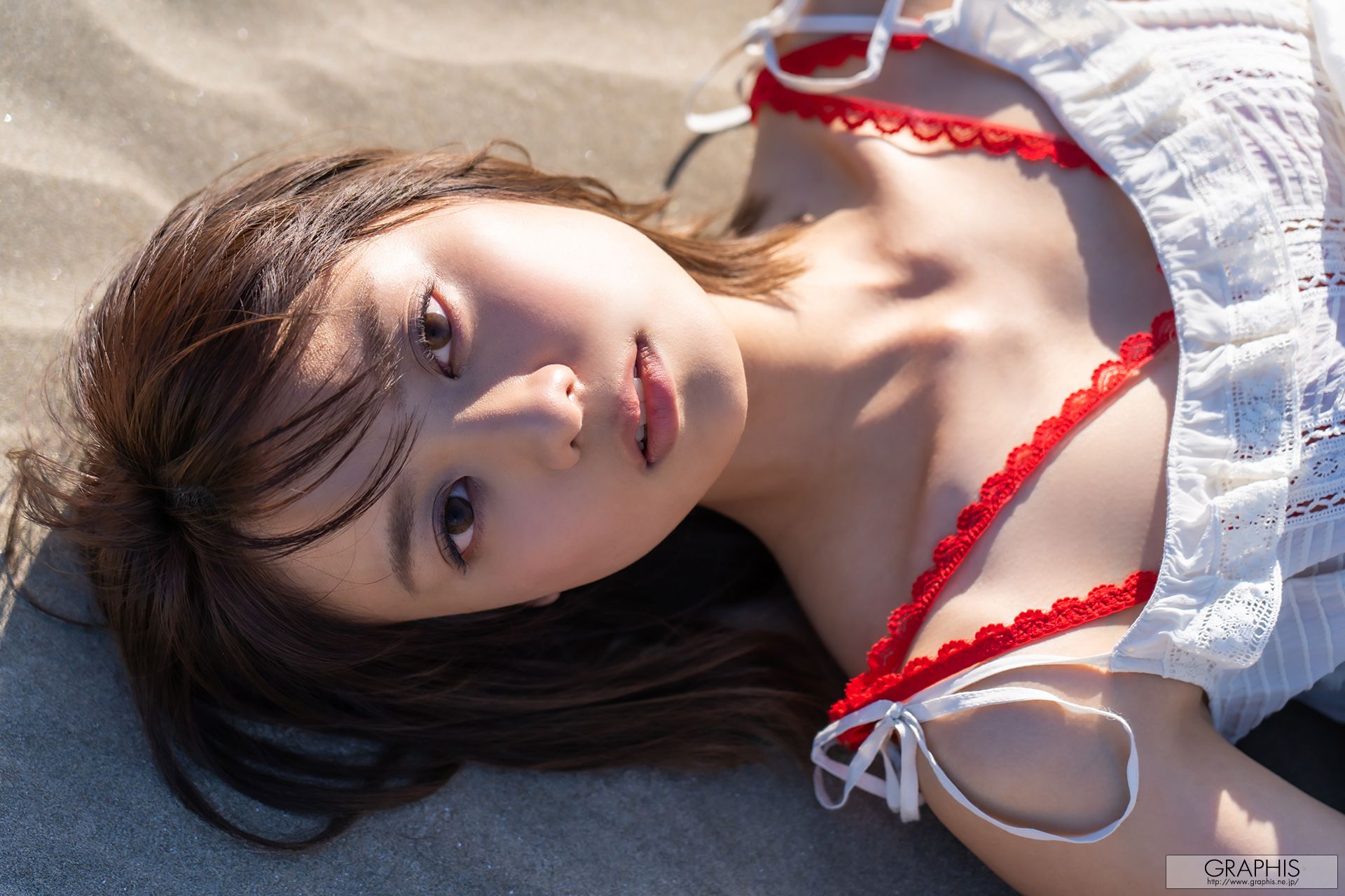 [Graphis] First Gravure 初脱ぎ娘 No.167 Suzu Monami もなみ鈴