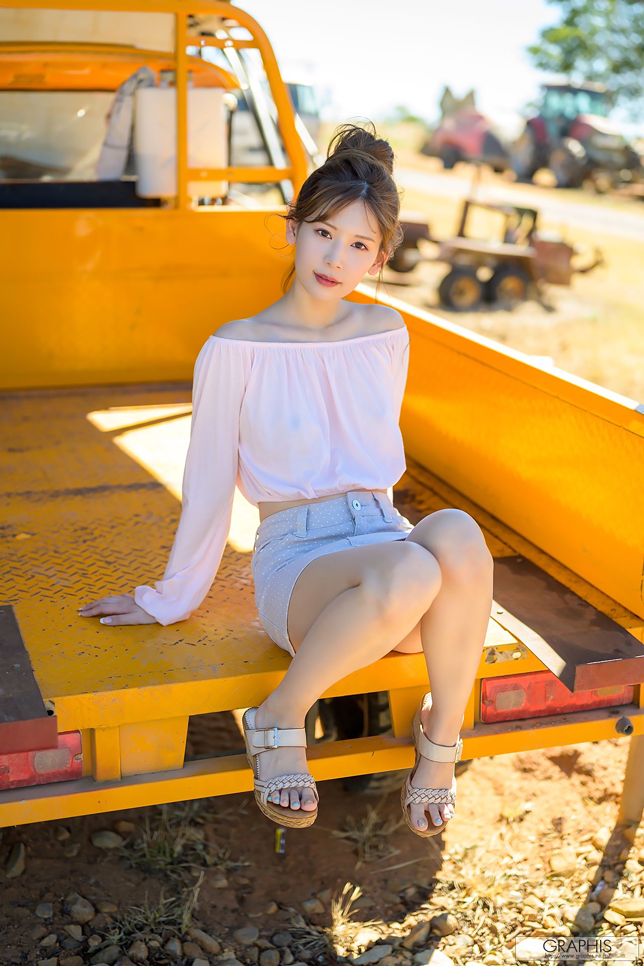 [Graphis] Special Gravure Tsumugi Akari 明里つむぎ Moment