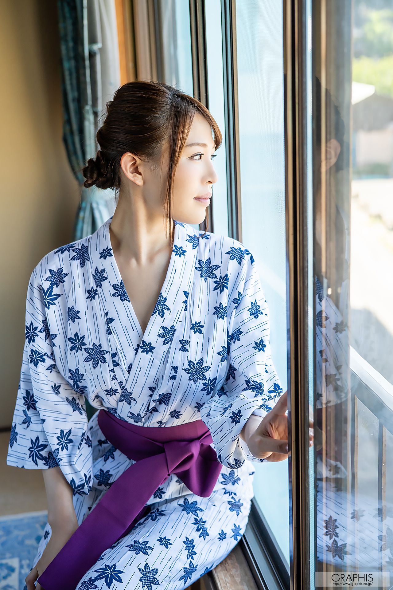 [Graphis] Special Gravure Tsumugi Toka Rinne 凛音とうか Private Affairs