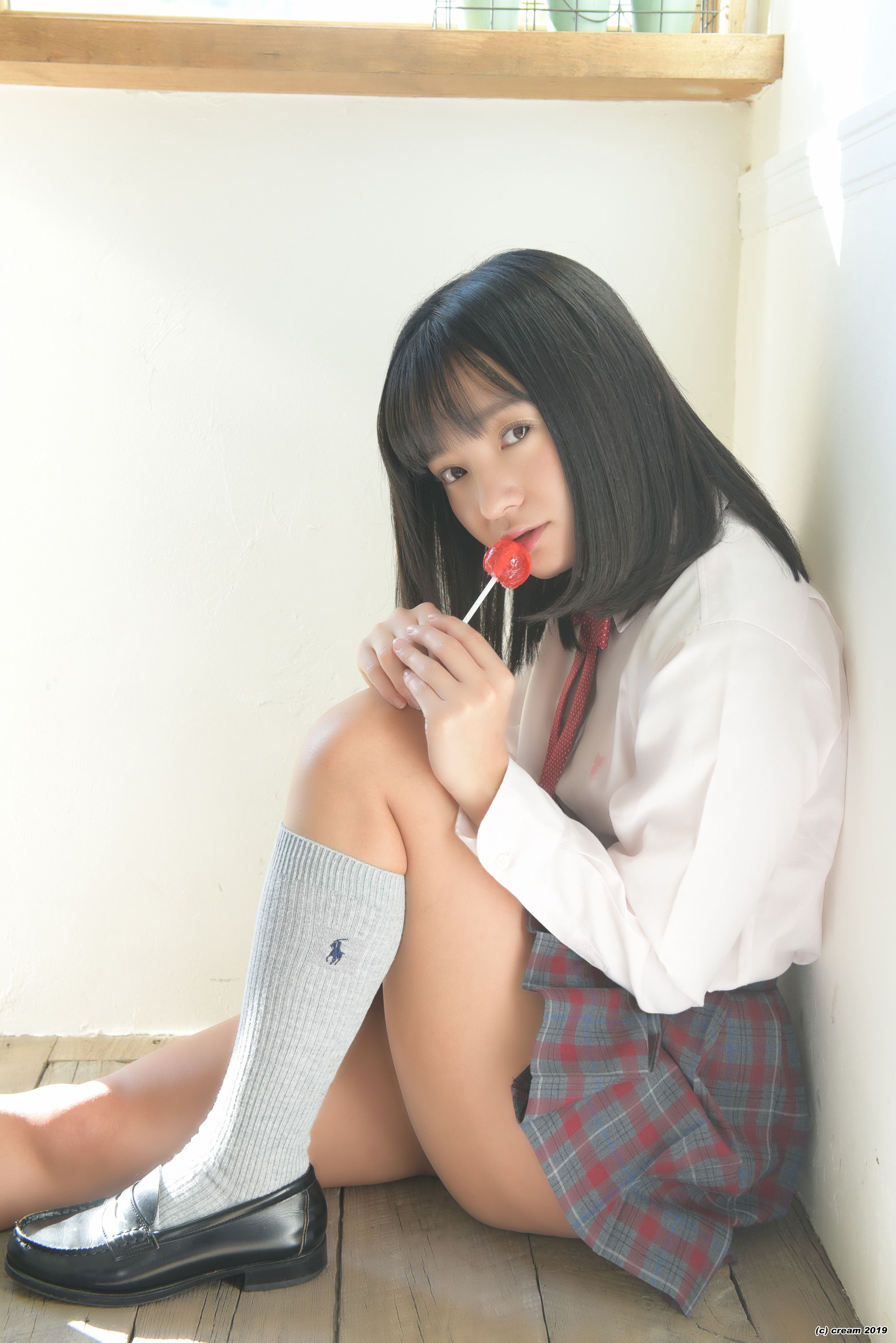 [LOVEPOP] Ayana Nishinaga 西永彩奈 Ayana Stripes - (Cream) - PPV
