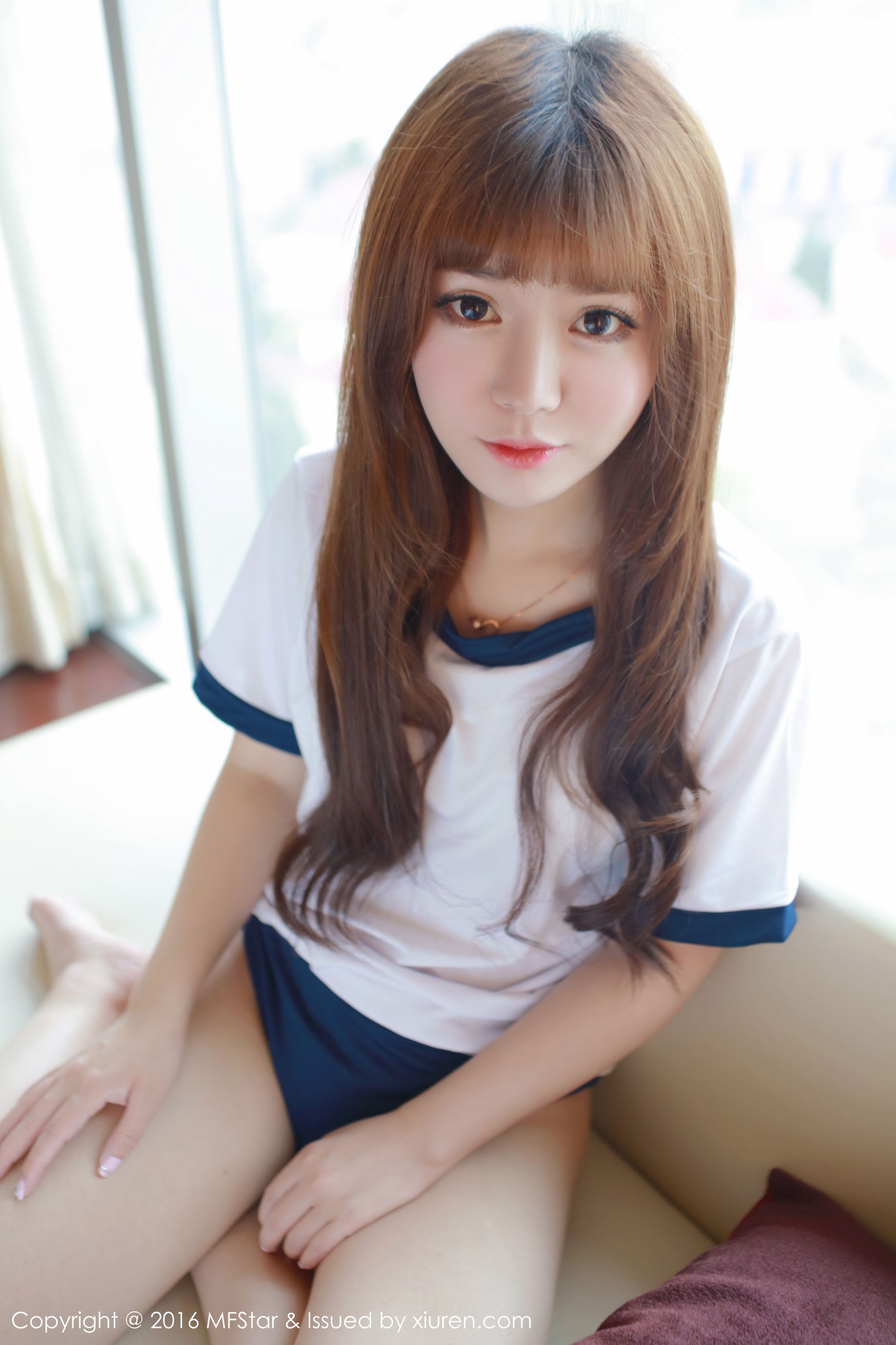 粉芭比VV《晶莹剔透的瓷娃娃》 [模范学院MFStar] Vol.079