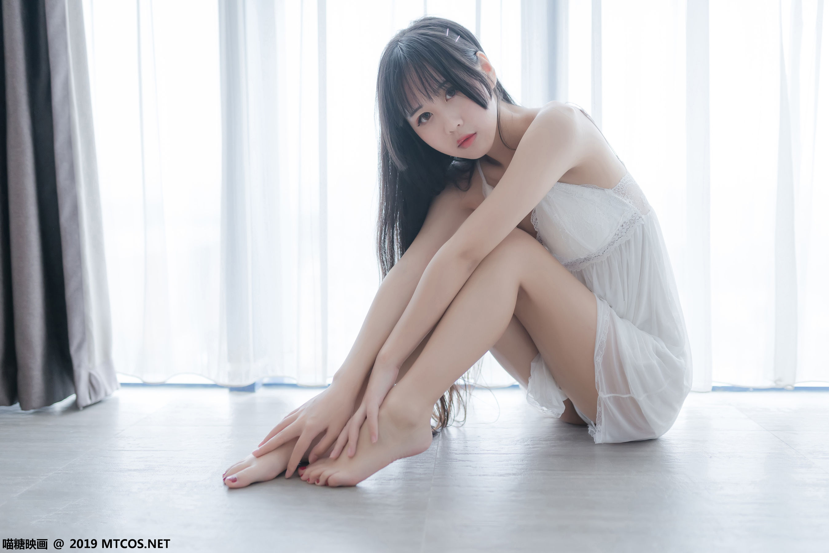 [喵糖映画] VOL.069 萌芽儿o0 - 白纱裙