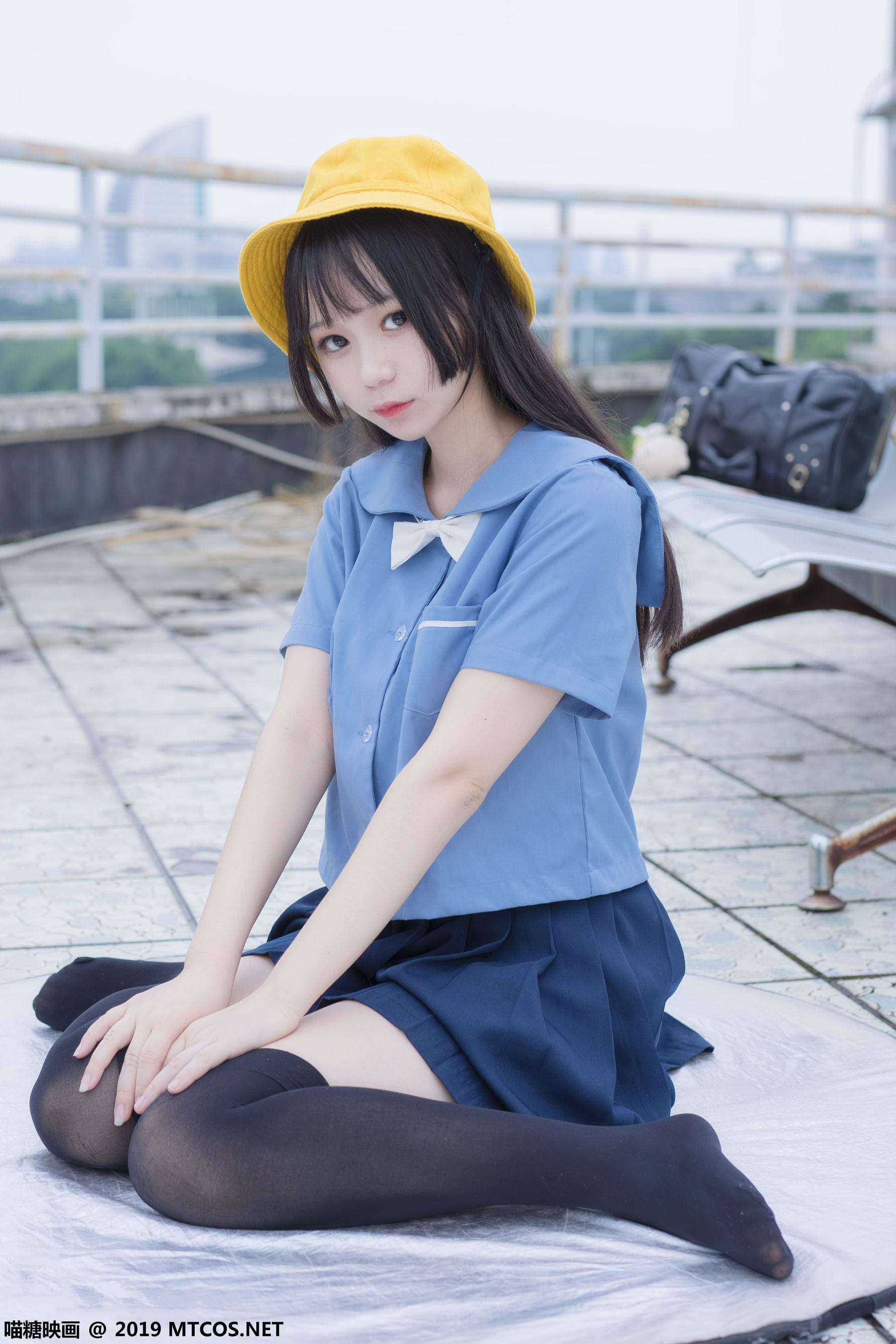 [喵糖映画] VOL.070  半度度度喵 - 小黄帽女孩