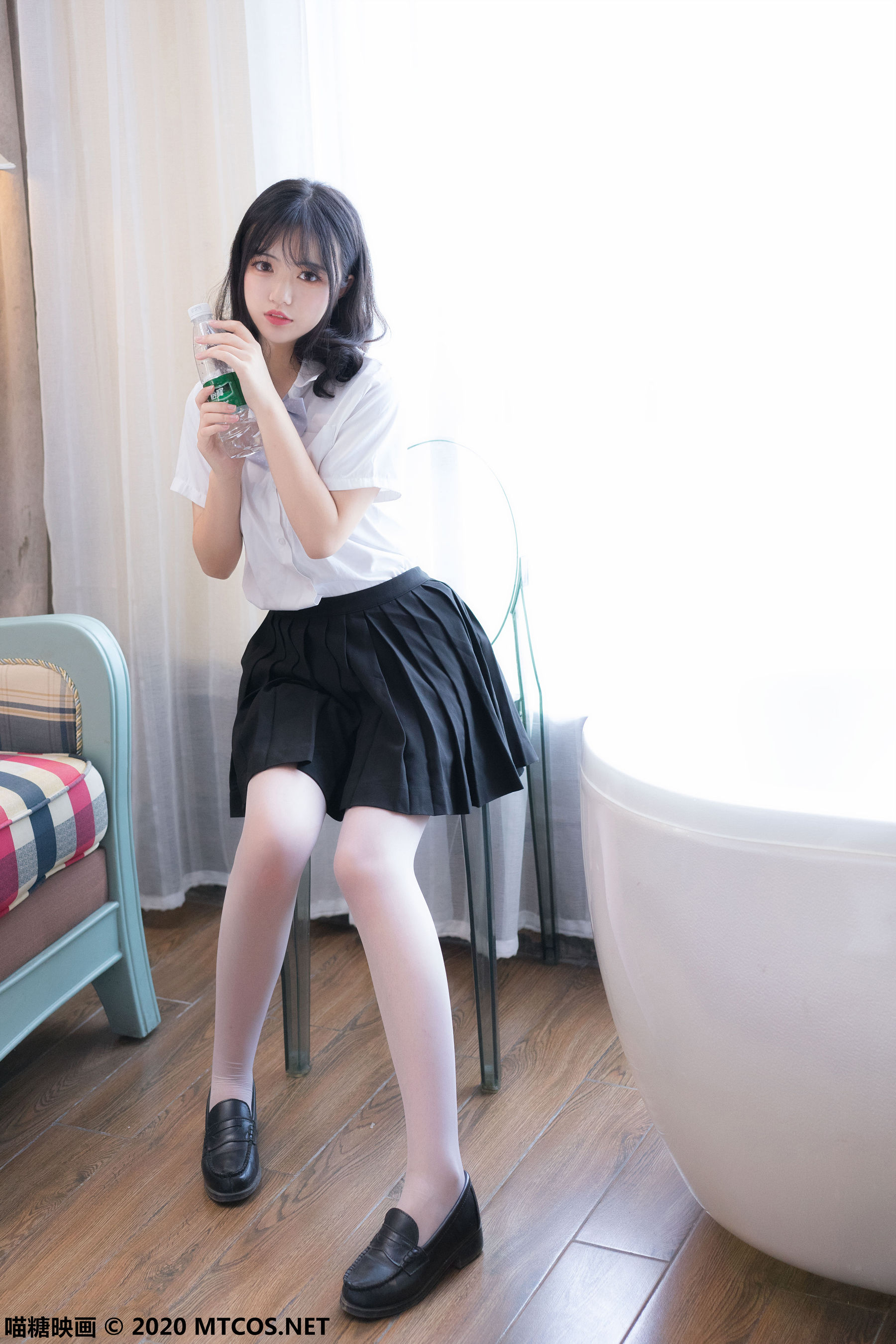 [喵糖映画] VOL.093 丝袜酷女孩