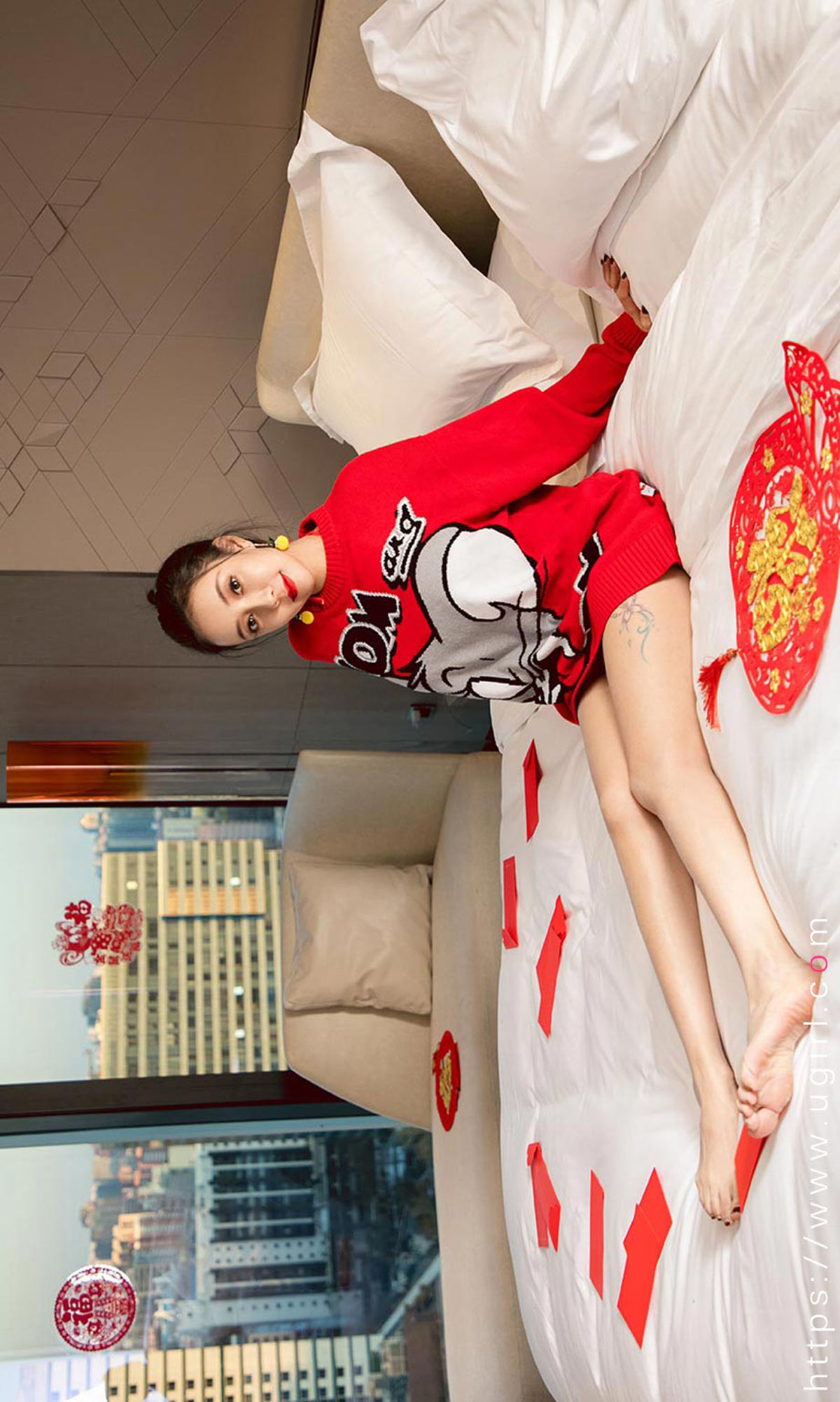 [尤果圈爱尤物] No.1711 果儿Victoria 新年快乐