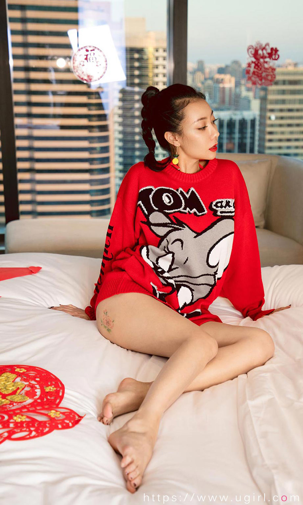 [尤果圈爱尤物] No.1711 果儿Victoria 新年快乐