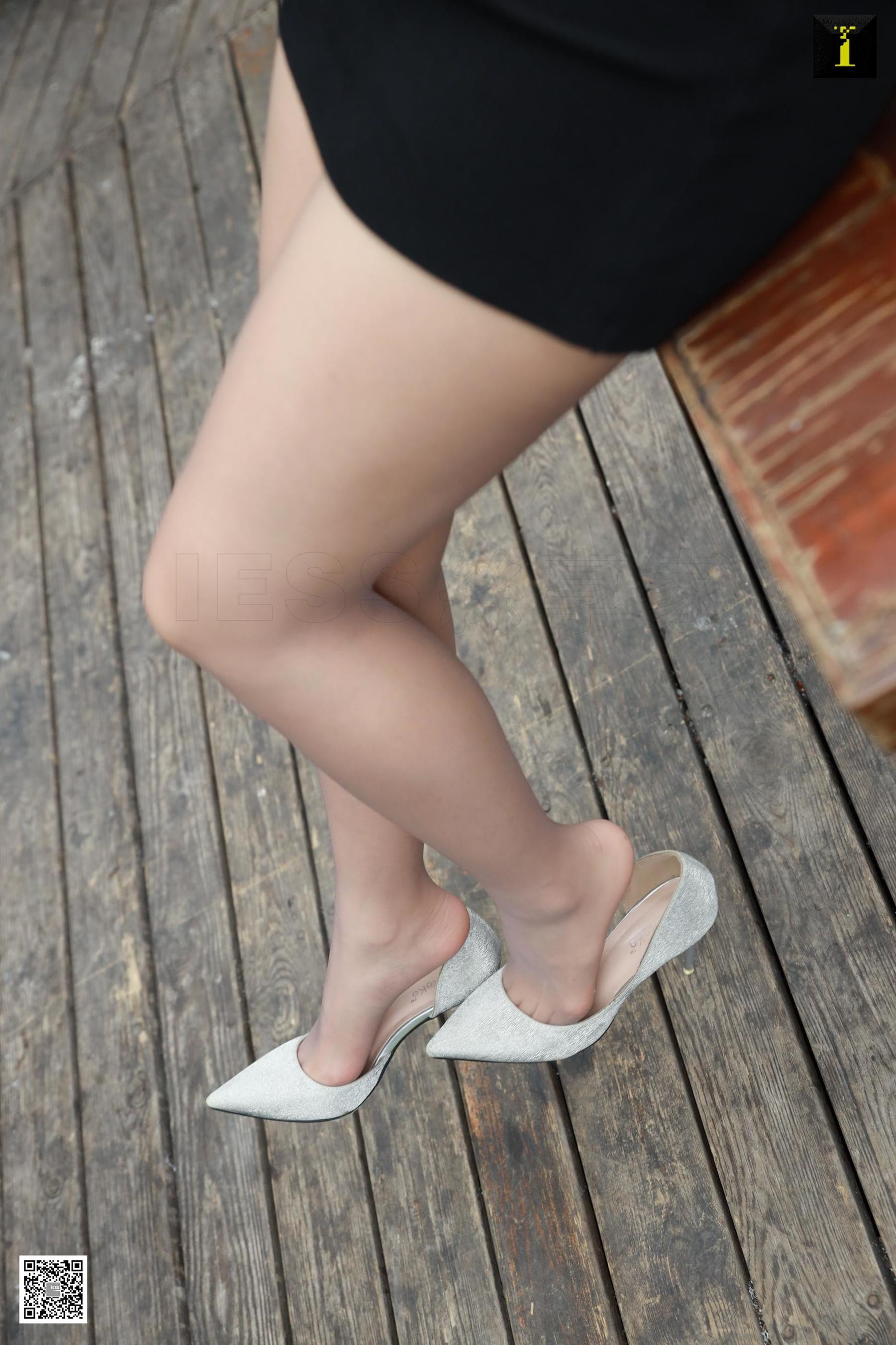 [异思趣向IESS] 模特 羽西 《御姐羽西守护你》
