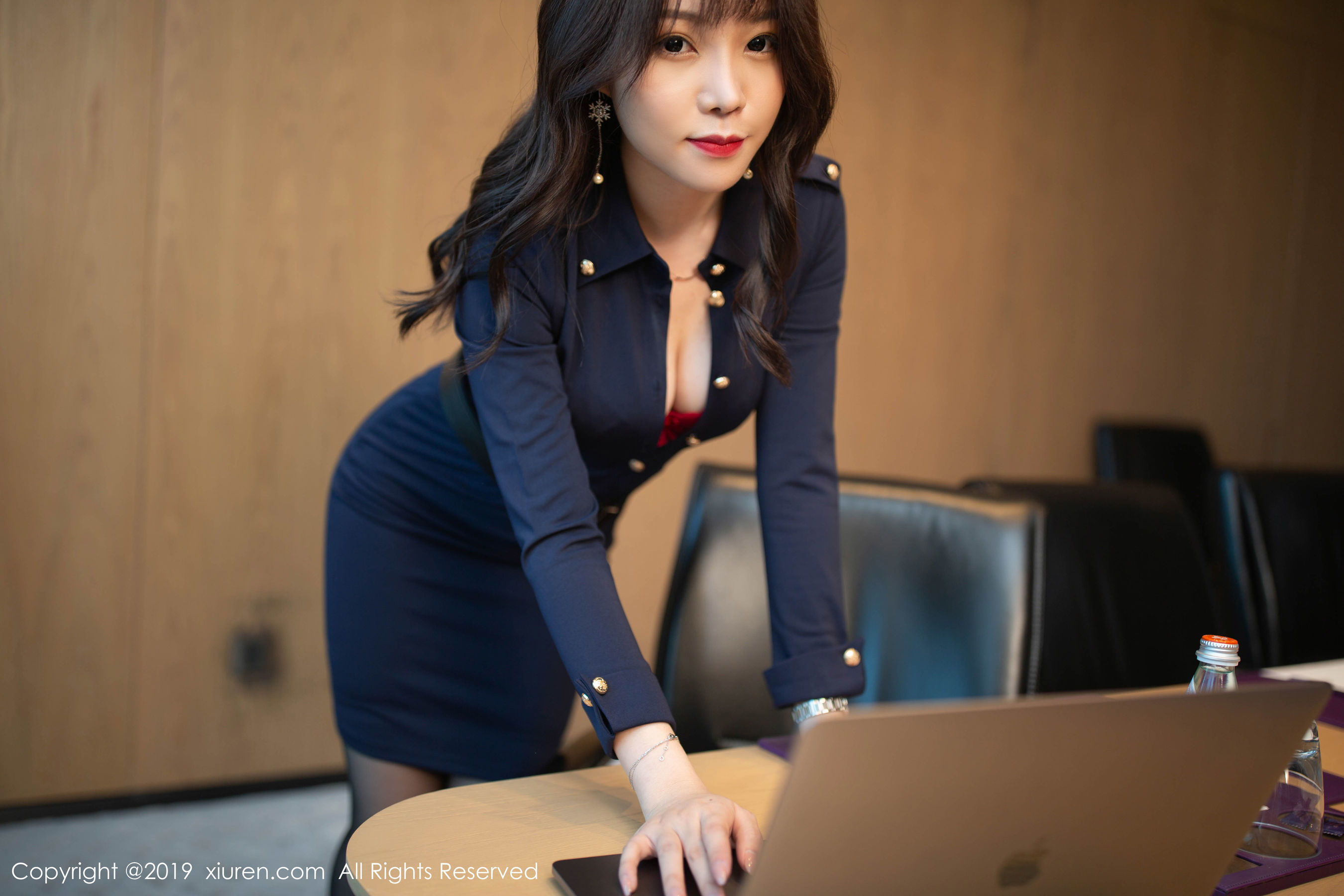 [秀人XIUREN] No.1839 芝芝Booty