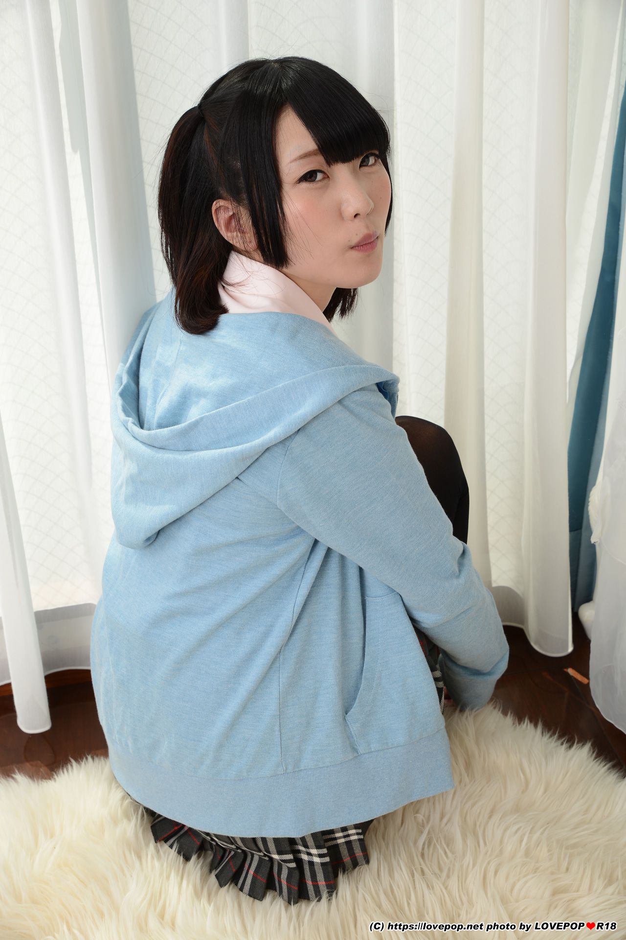 [LOVEPOP] Karin Niimi 新美かりん Photoset 04