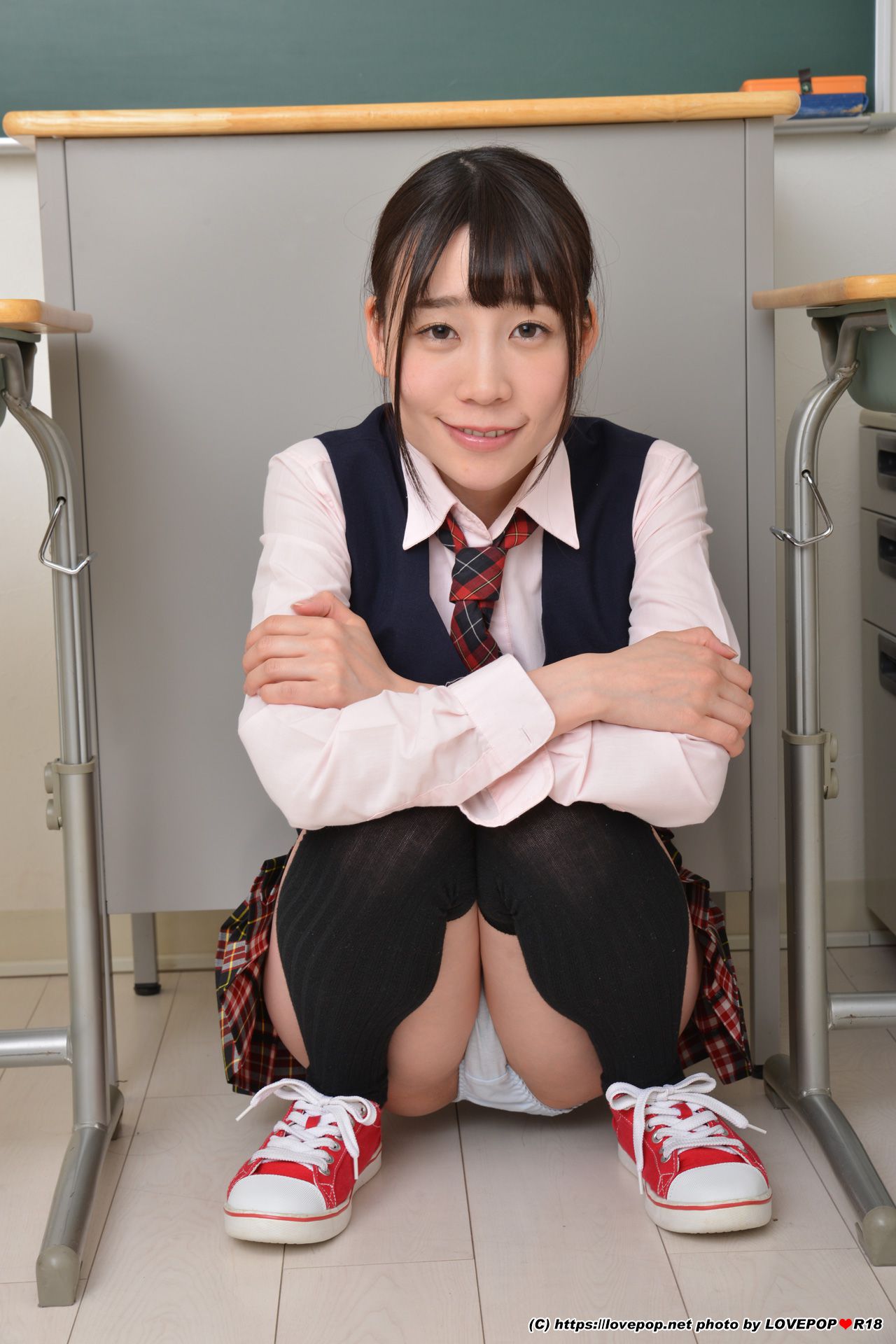 [LOVEPOP] Yui Tomita 富田優衣 Photoset 01