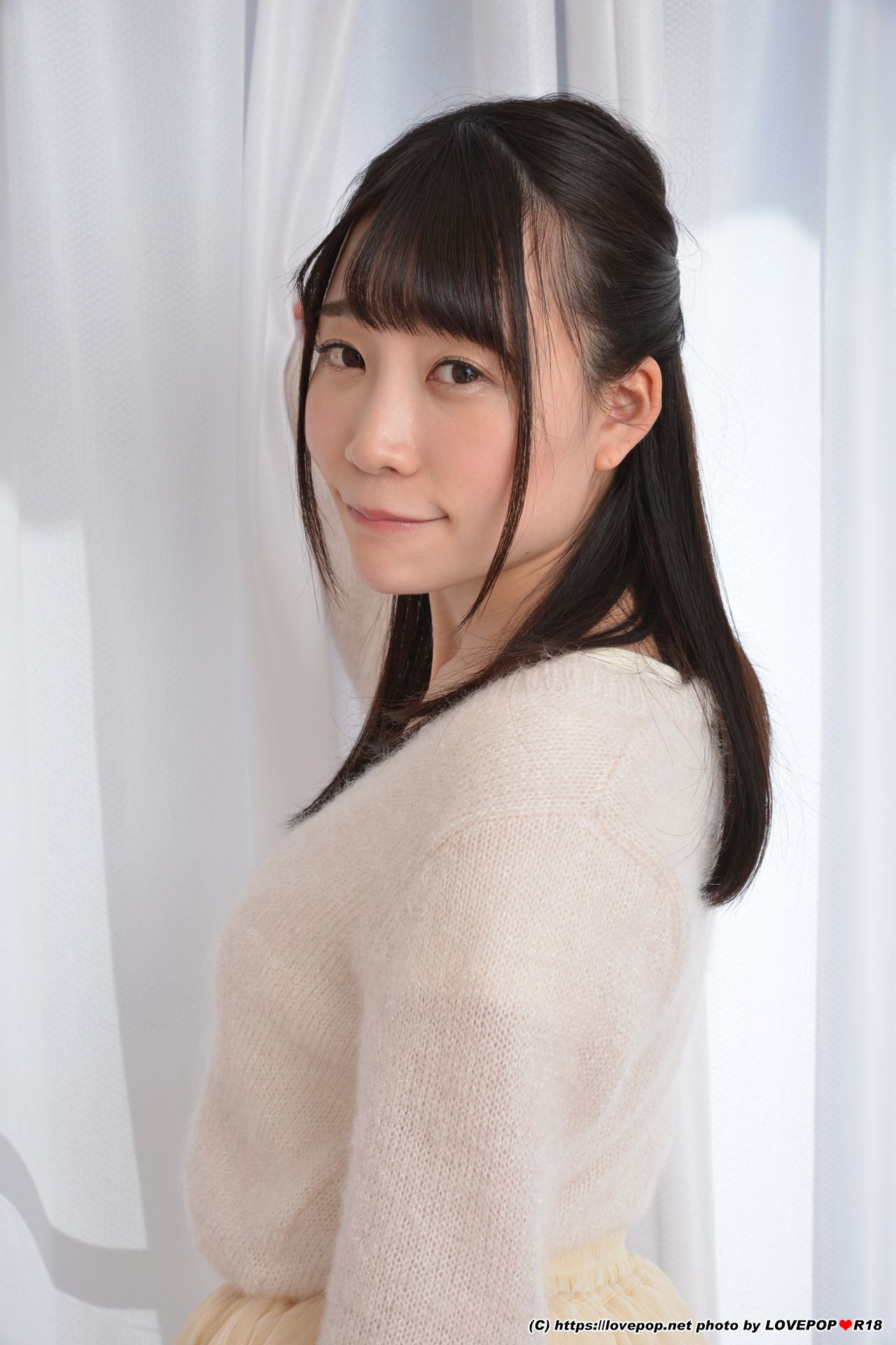 [LOVEPOP] Yui Tomita 富田優衣 Photoset 03