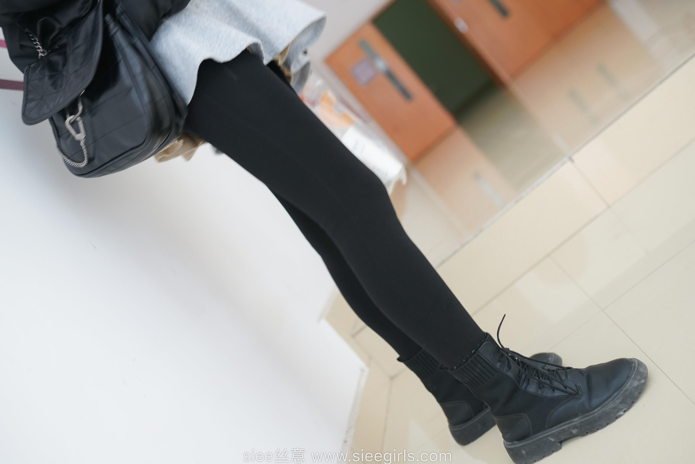 [丝意SIEE] No.433 含含《伊人在水一方》