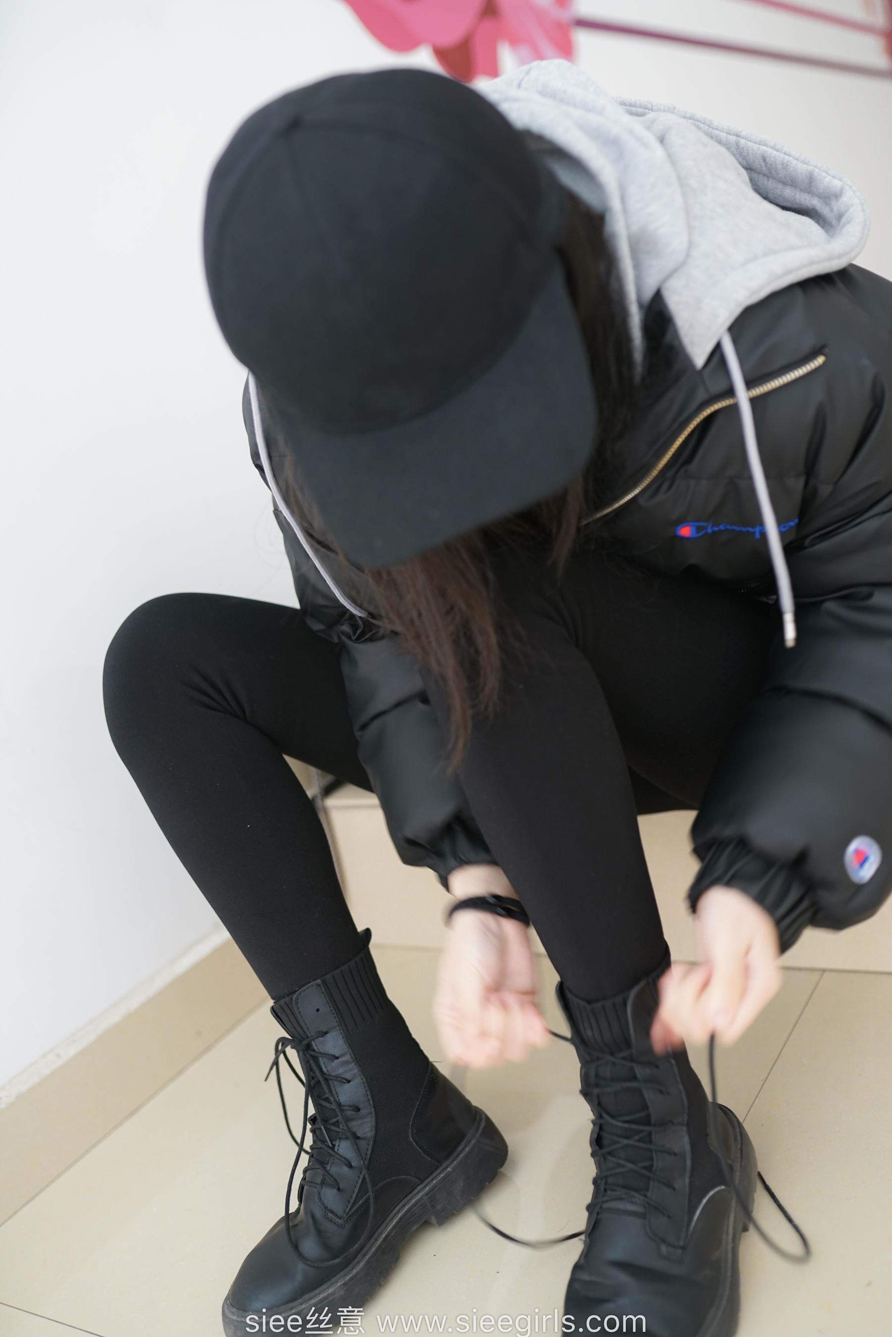 [丝意SIEE] No.433 含含《伊人在水一方》